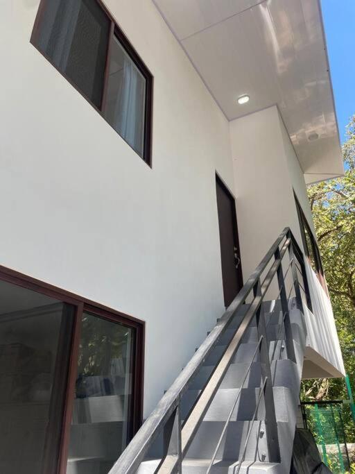 Peaceful Apartment in Tamarindo, 50m to the Beach - Sofia Apartments