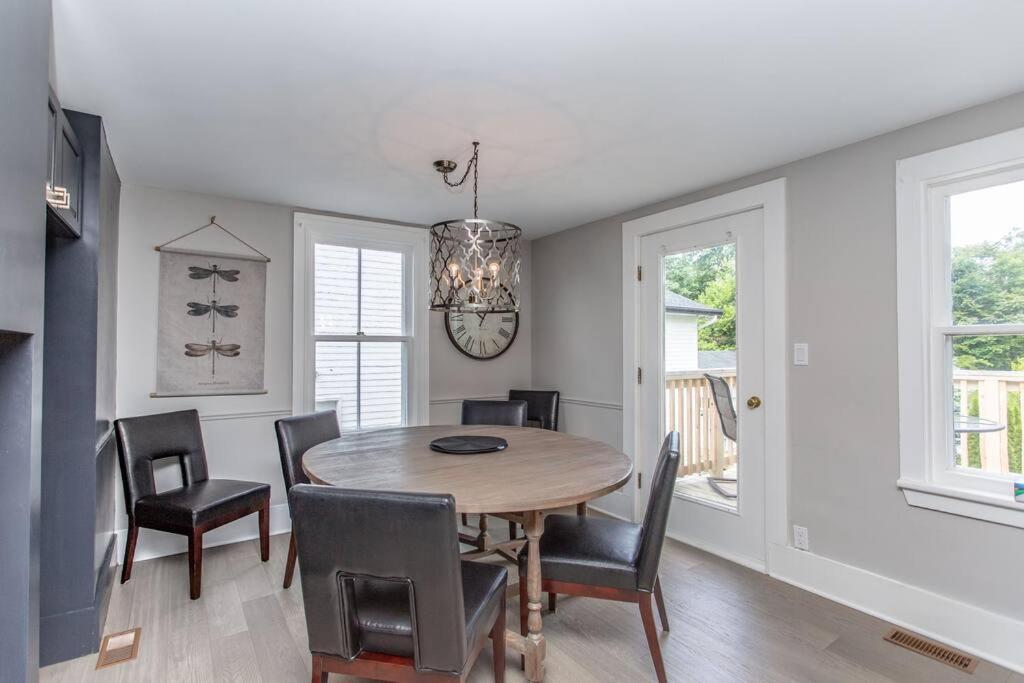 Boutique Serenity Quality Home @ downtown by the Shaw - Image 4