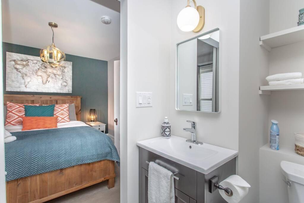 Boutique Serenity Quality Home @ downtown by the Shaw