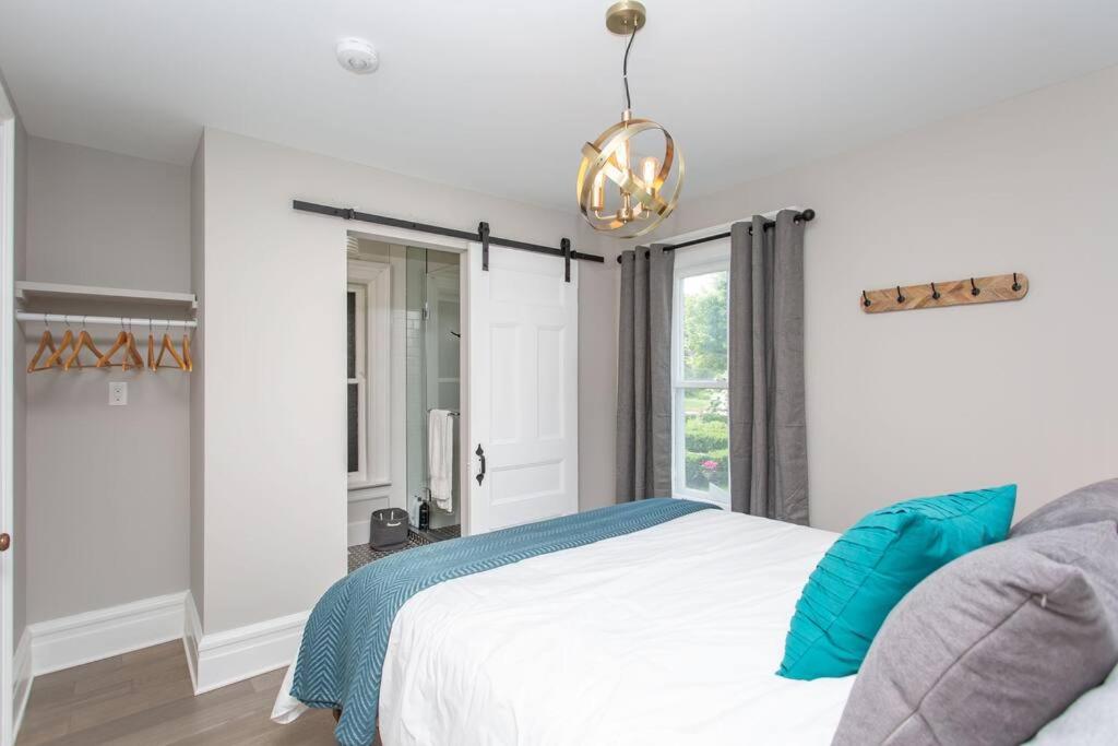 Boutique Serenity Quality Home @ downtown by the Shaw