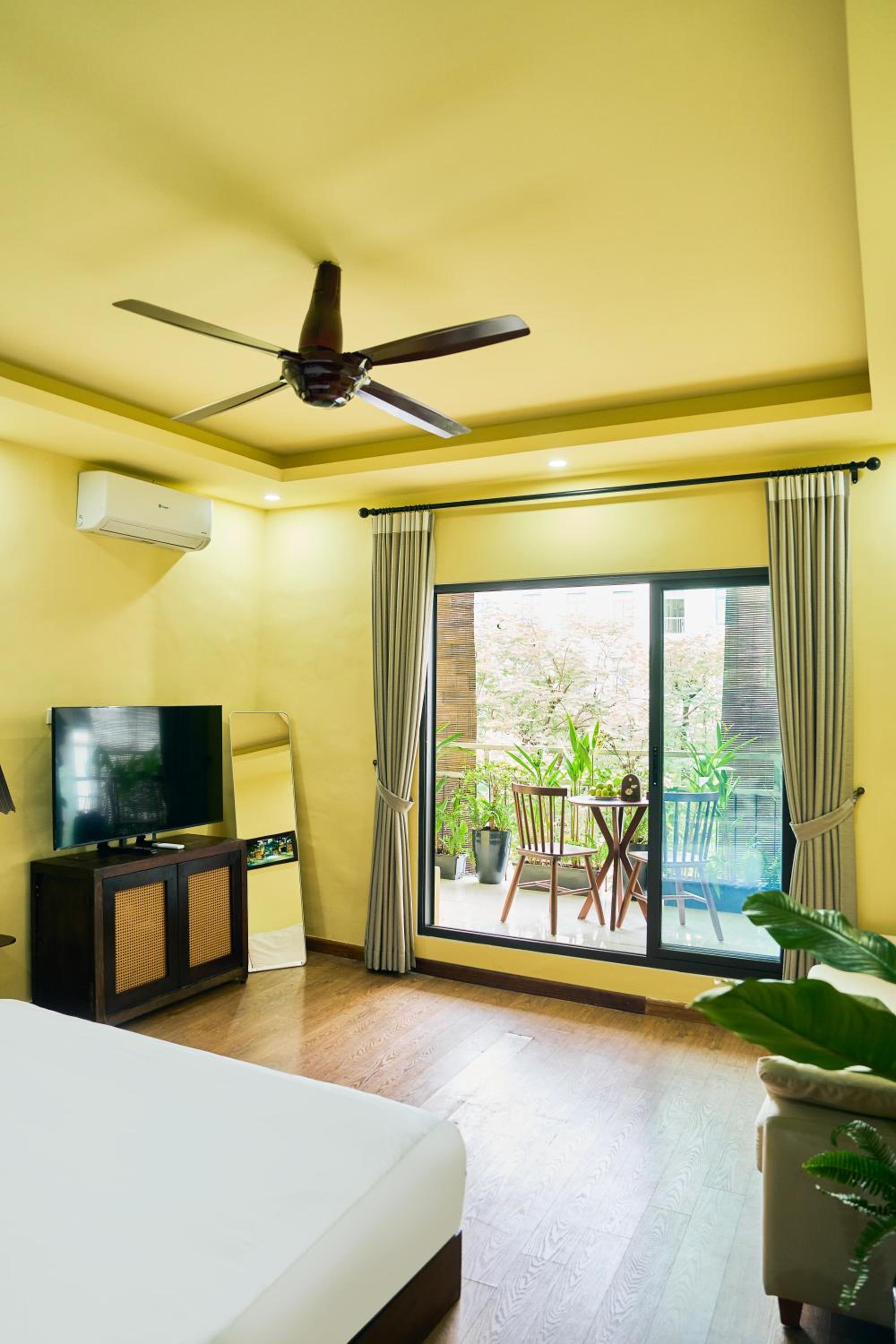 K' homestay near Hoan Kiem lake