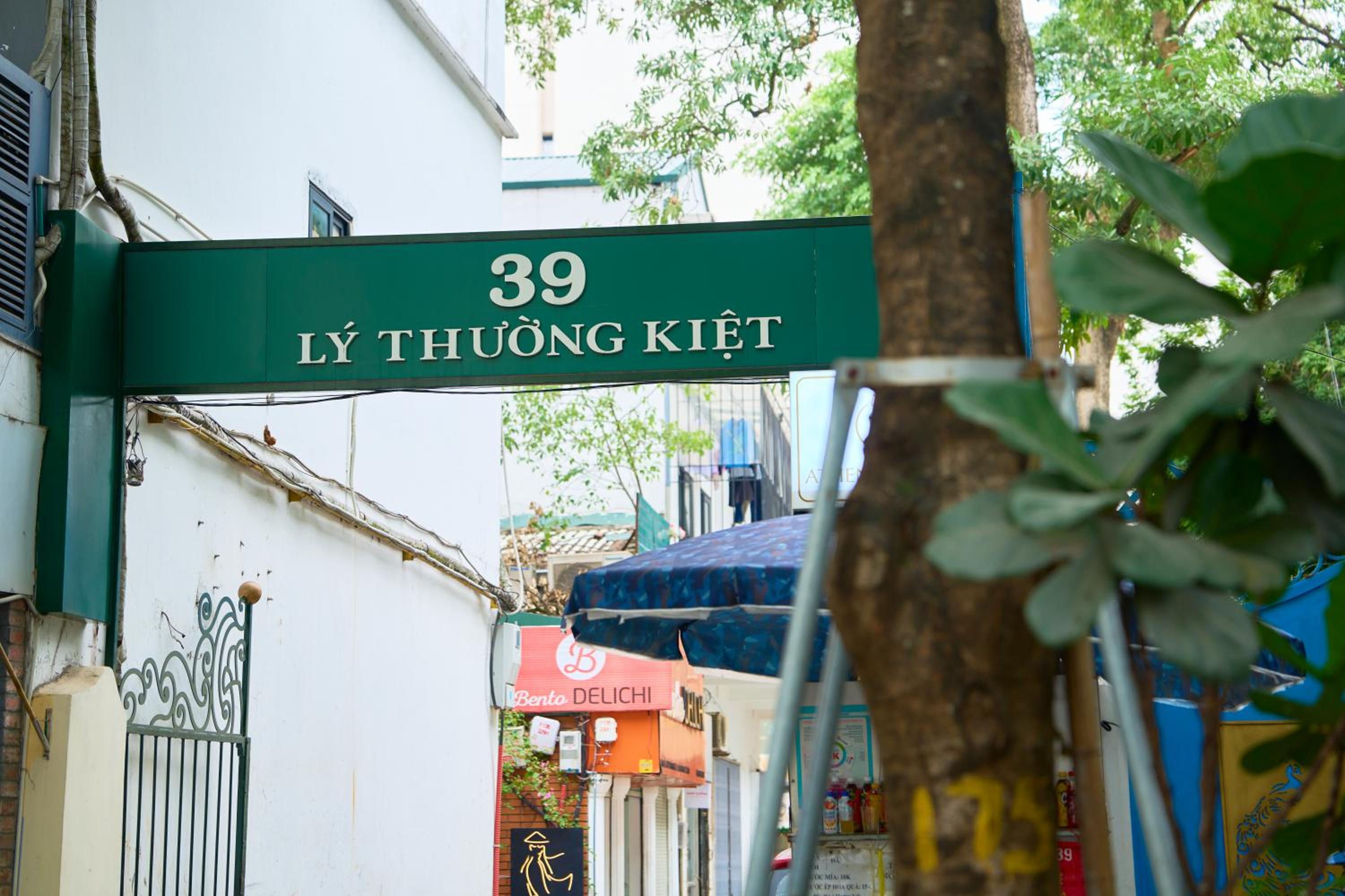 K' homestay near Hoan Kiem lake