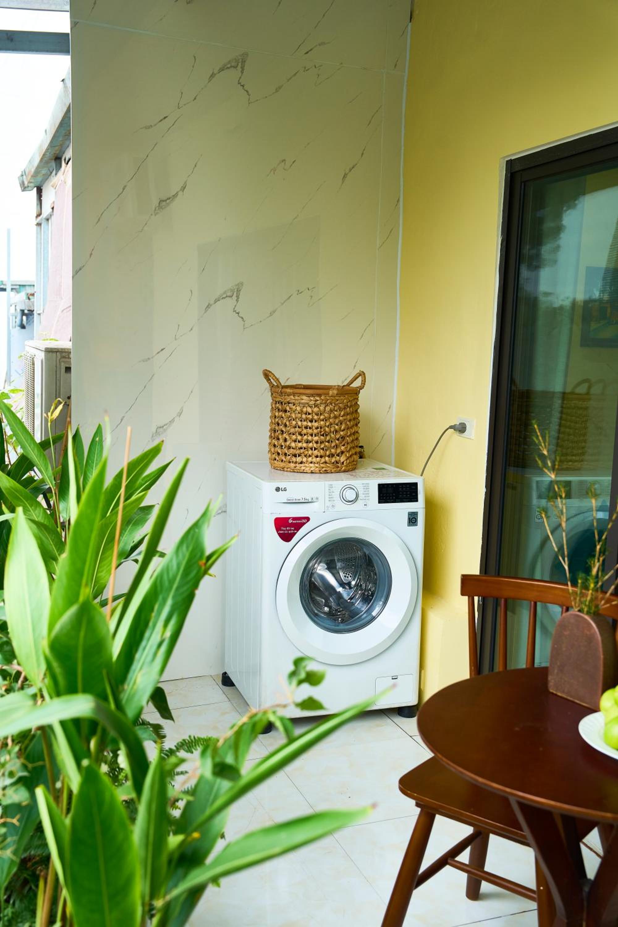 K' homestay near Hoan Kiem lake