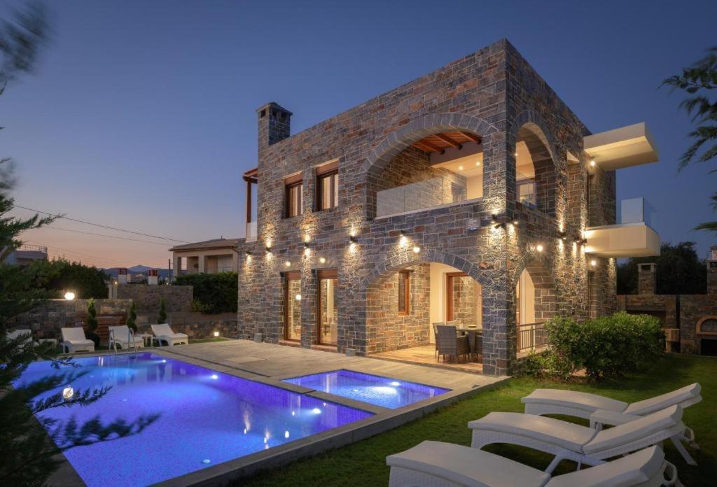 Hotel Turtulli Castle Villas , a Sea Escape - Image 1