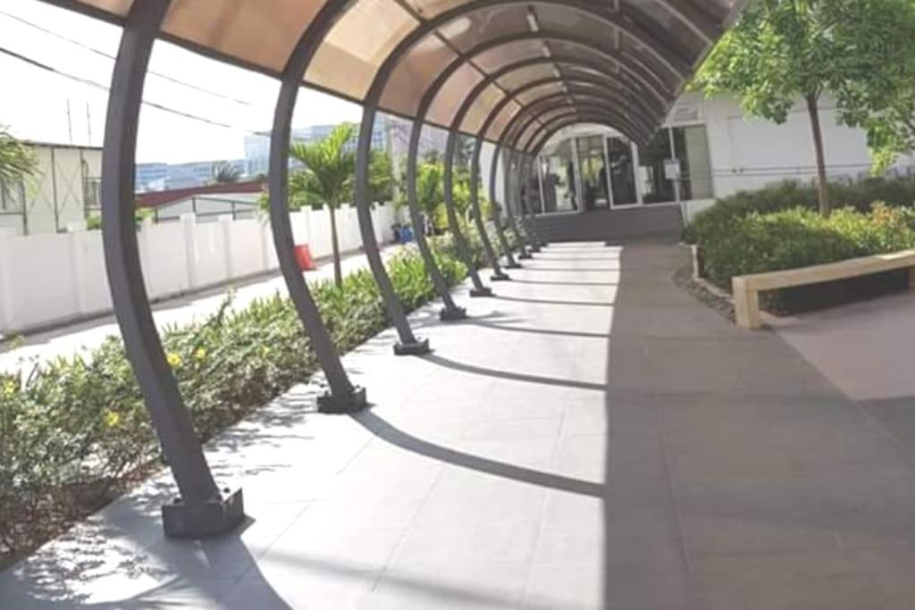 Grace Residences Condotel Paris & Singapore Concept Near McKinley view 4