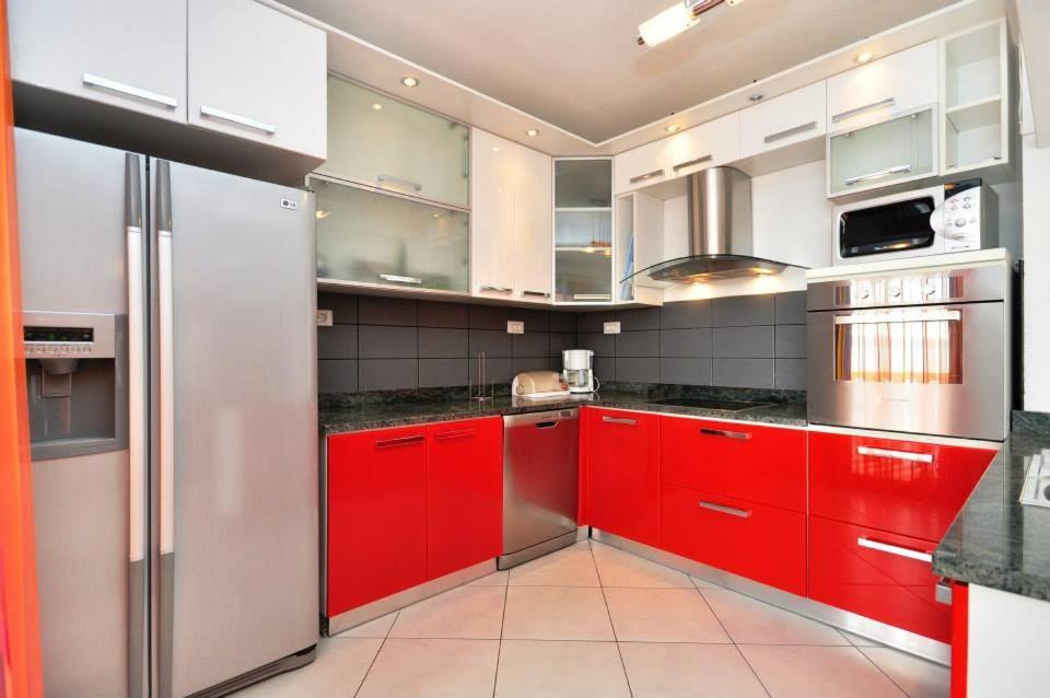 Apartment Luxury Cream
