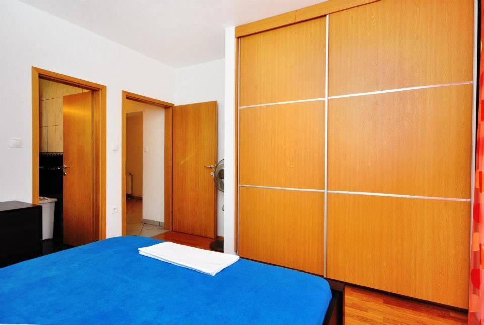 Apartment Luxury Cream