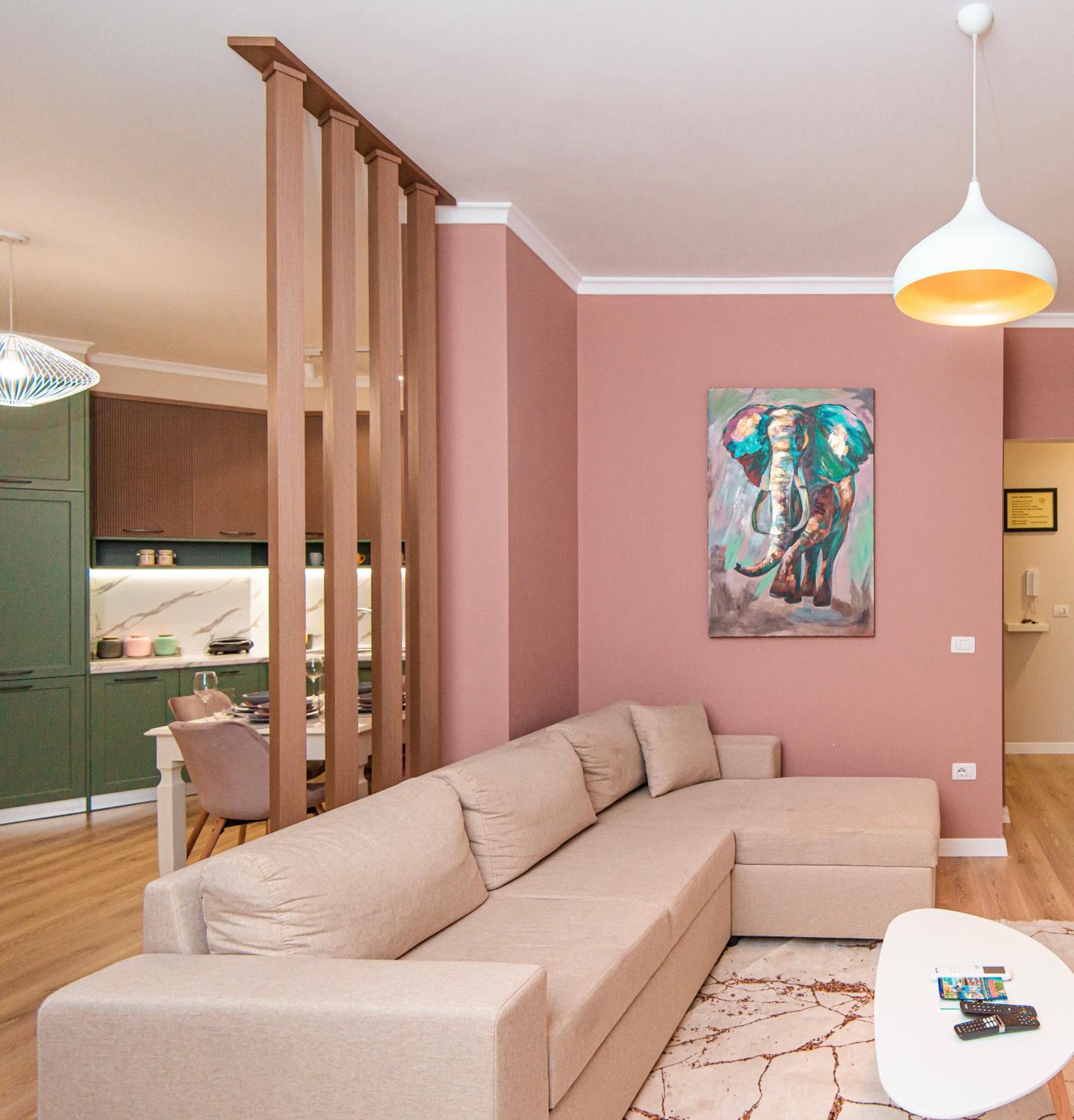 Loris Apartaments 204