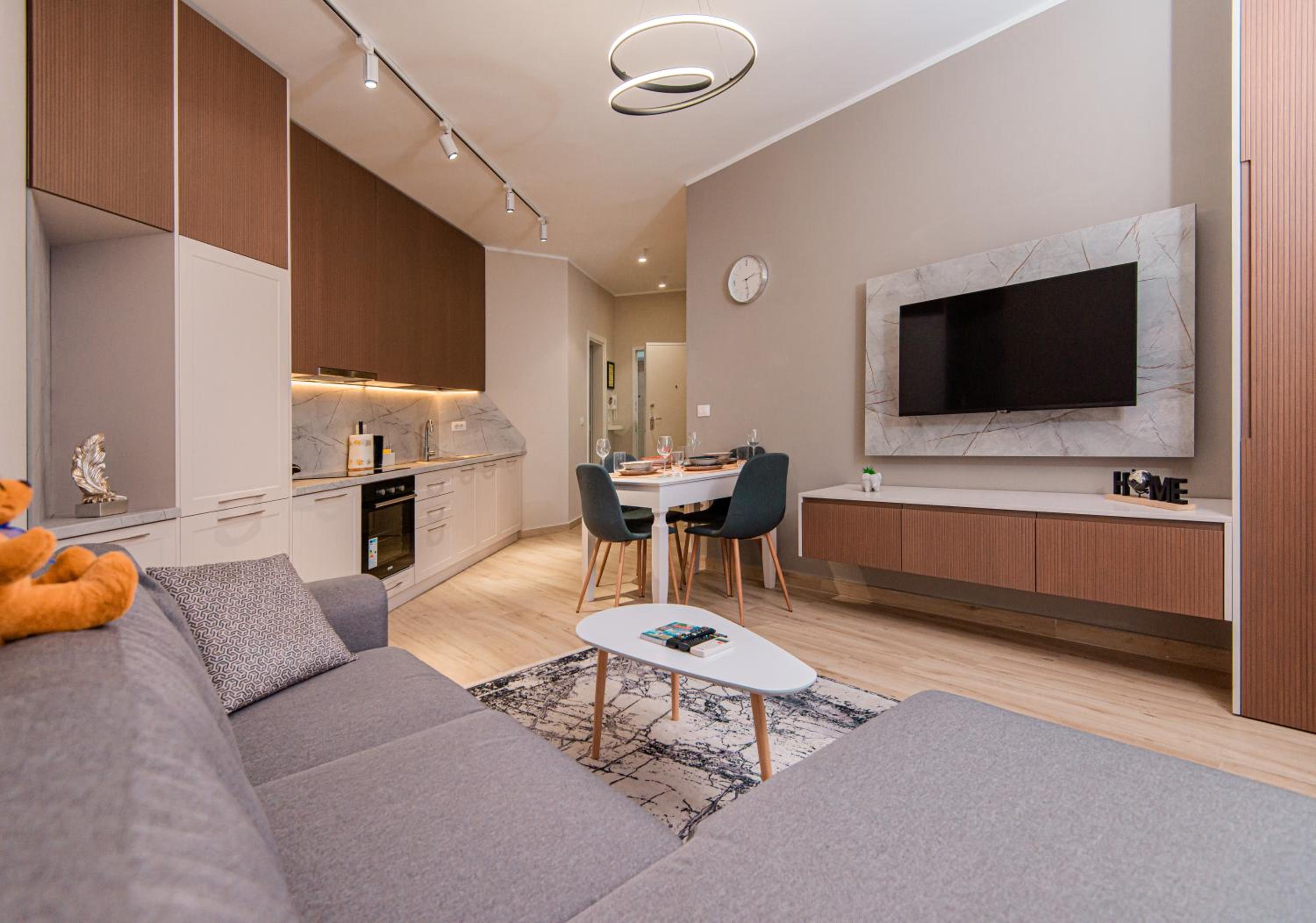 Loris Apartaments 203