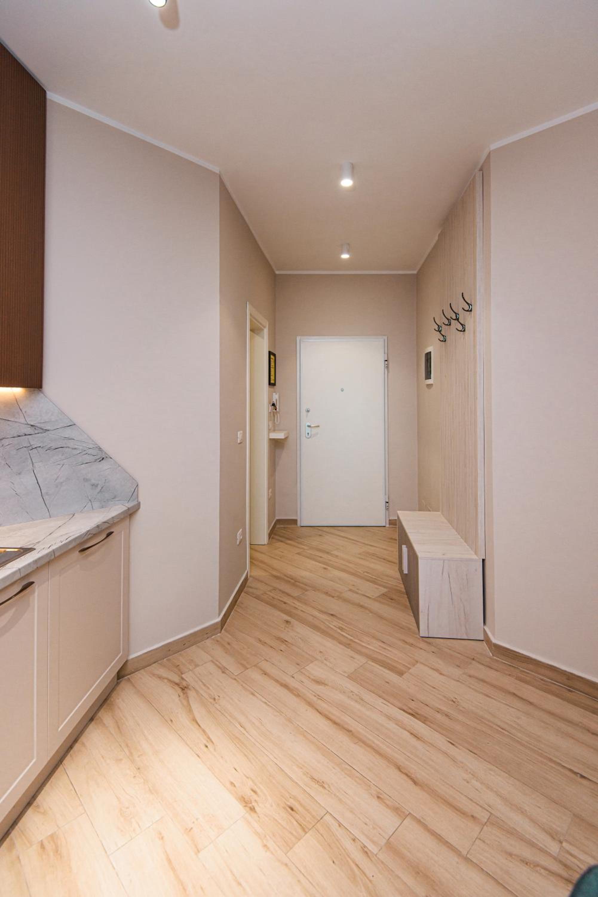 Loris Apartaments 203