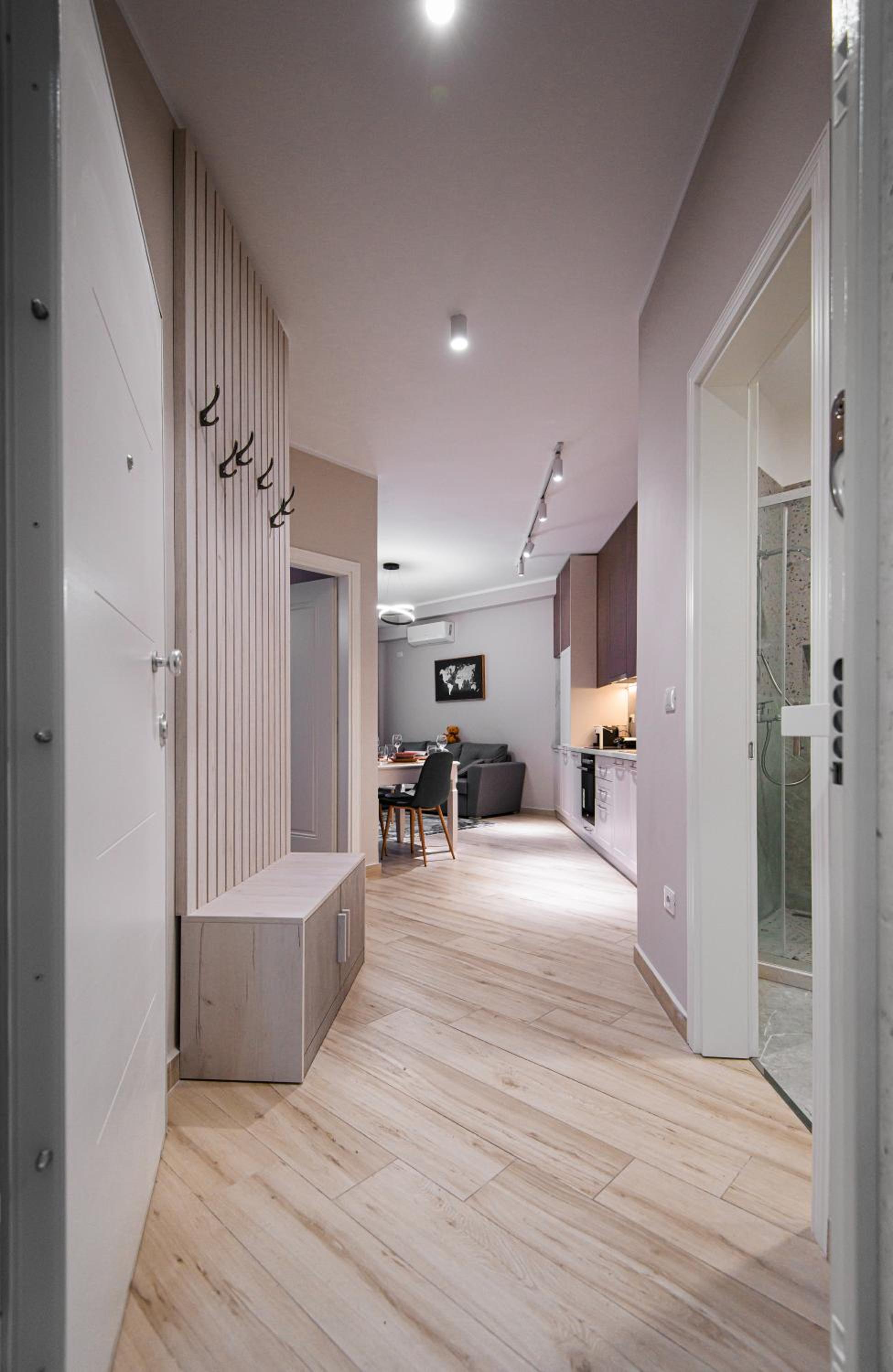 Loris Apartaments 203