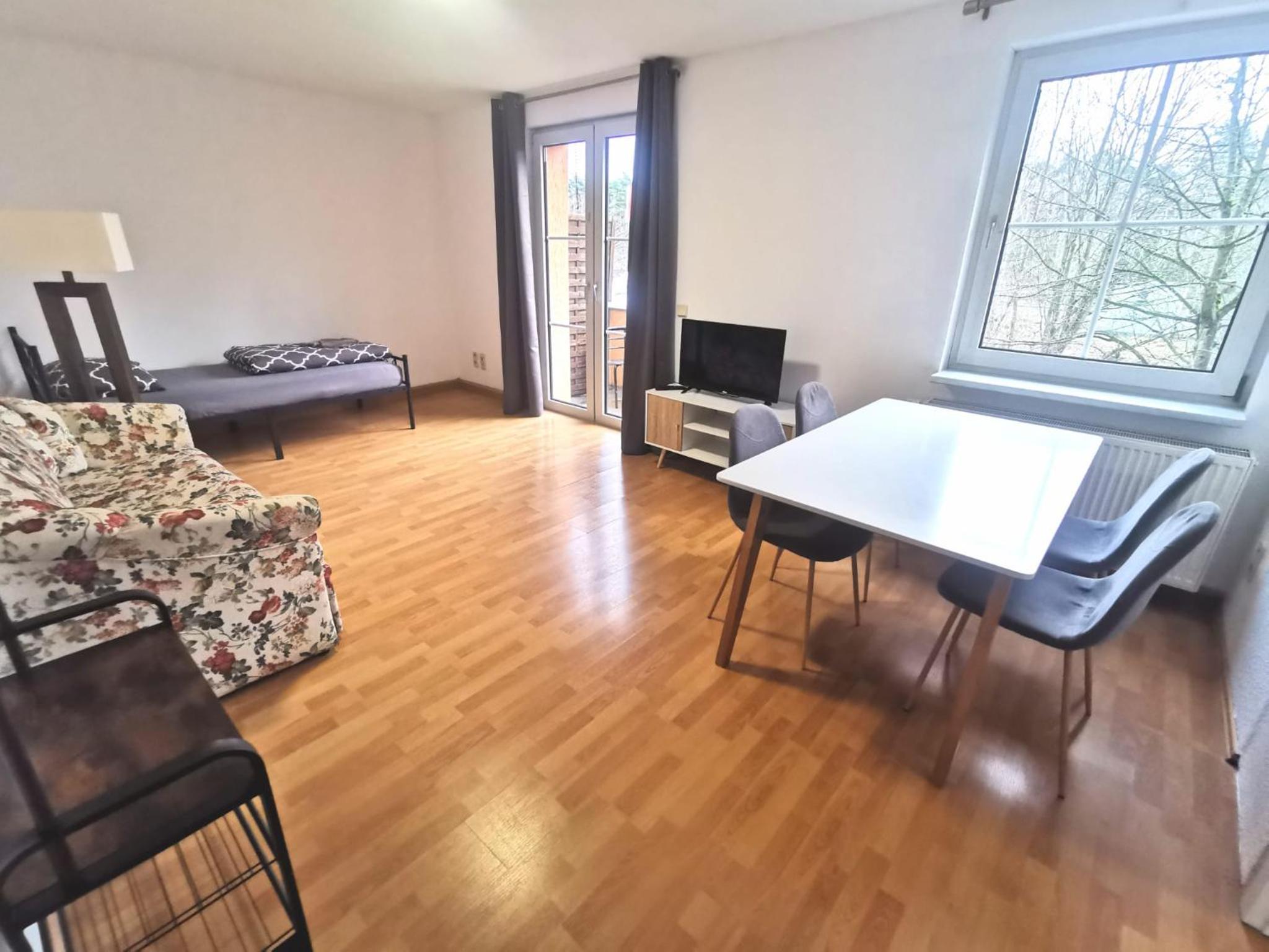 Monteurzimmer am Bahnhof Biesenthal - 3 große Apartments