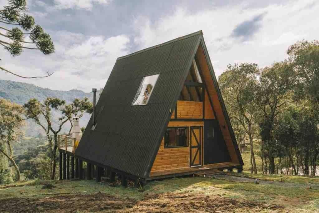 Cabana de altitude maravilhosa.