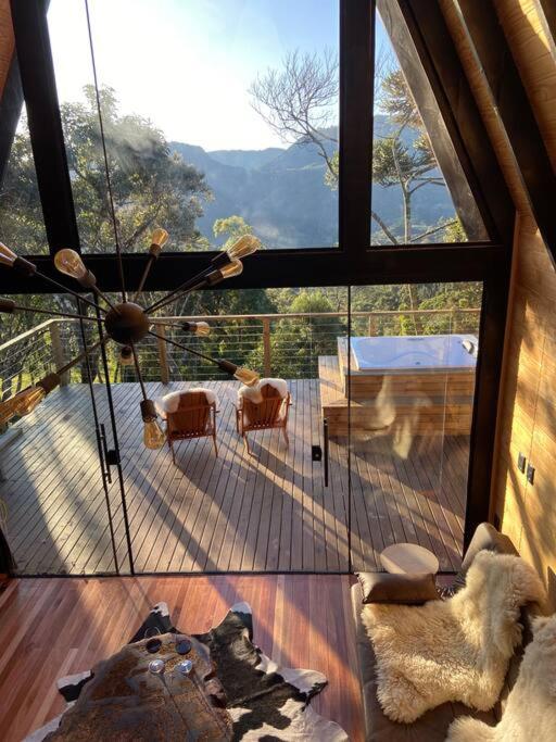 Cabana de altitude maravilhosa.