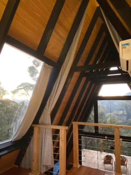 Cabana de altitude maravilhosa.
