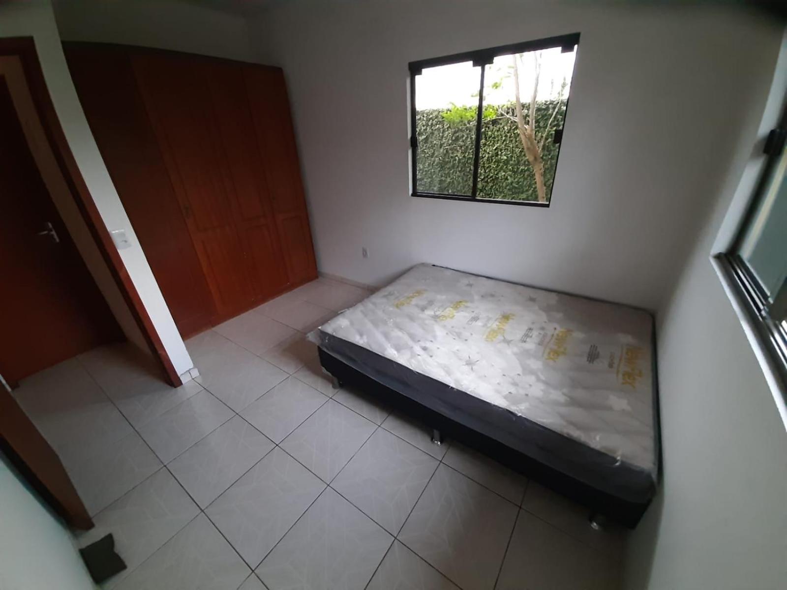 Casa de 3 quartos entre praia do Morro das Pedras e Lagoa do Peri