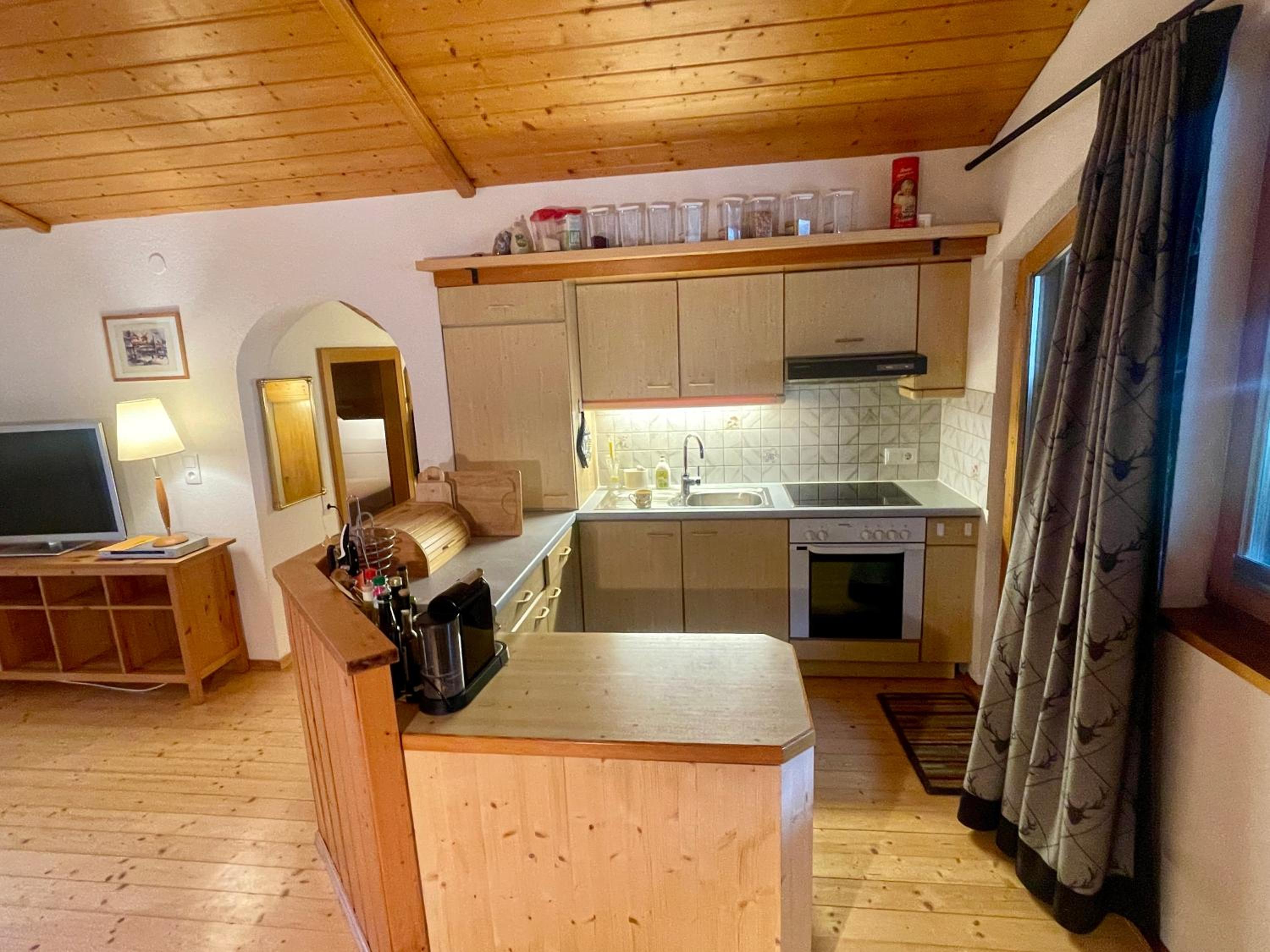 homy Alpine Deluxe Chalet in St Anton im Montafon