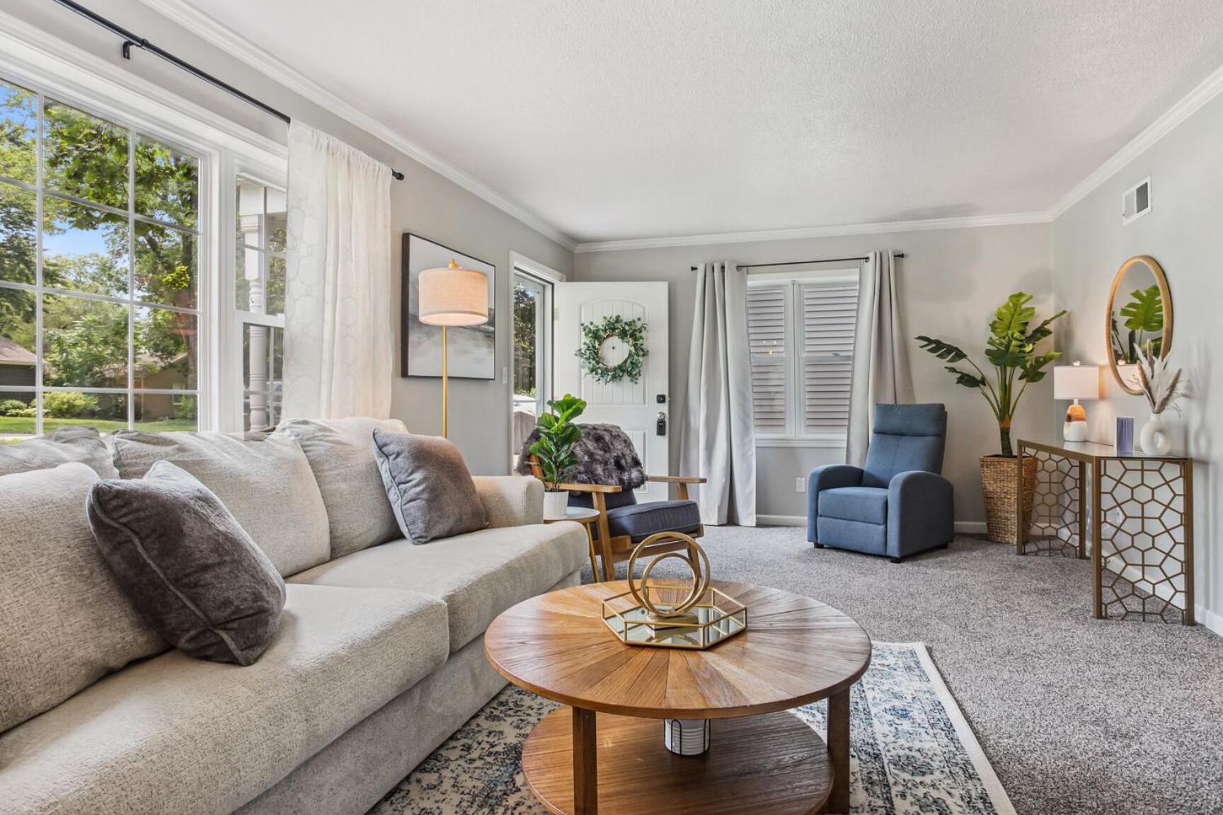 Kansas City Vacations - 3 Bedroom Home - Property Image 1