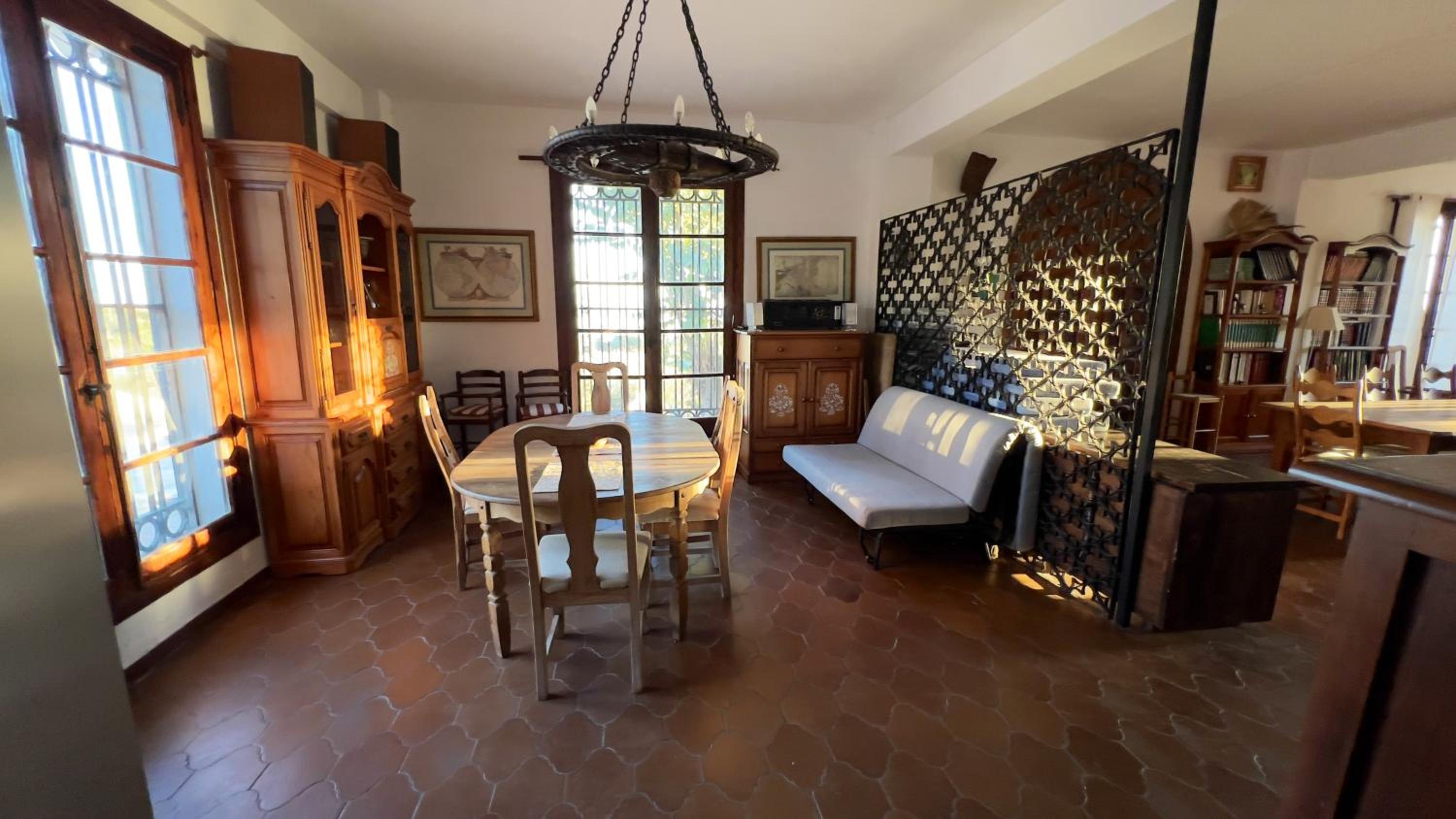 Exceptional villa in Mijas with private pool, sea view