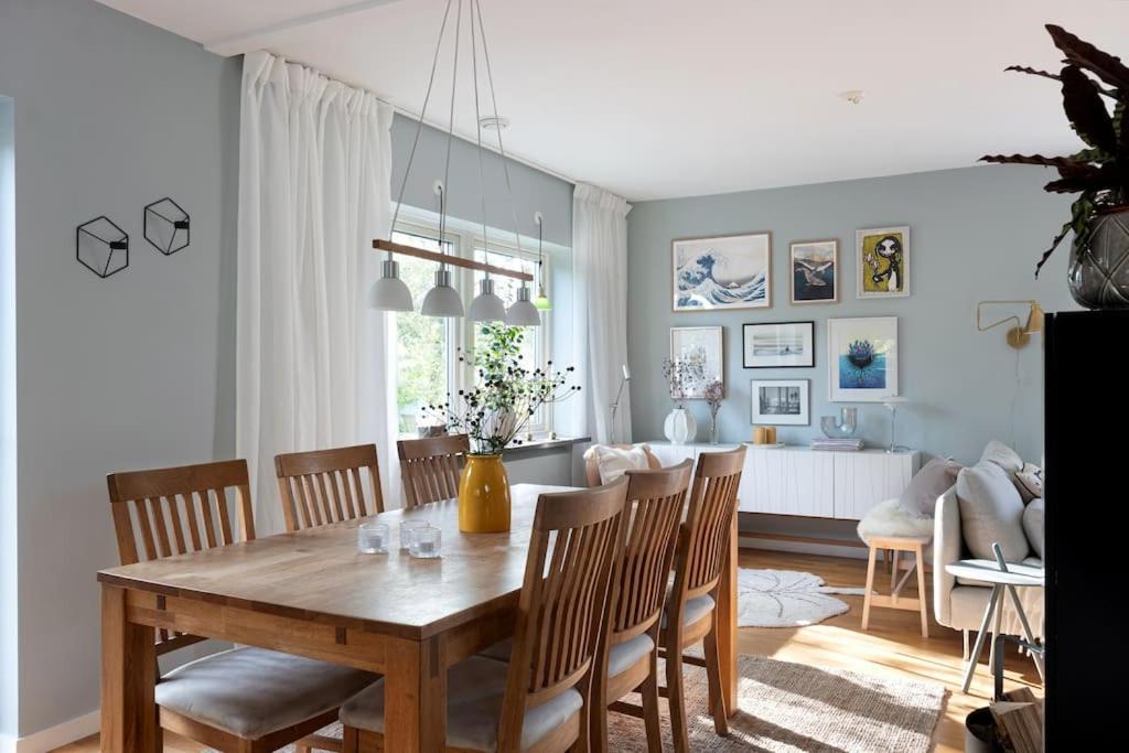 Stor villa nära till centrala Stockholm view 5