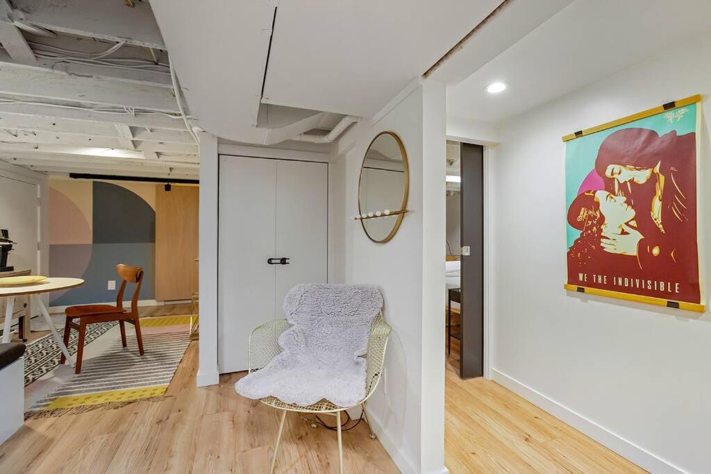 Mid-Century Vibes Nest view 4