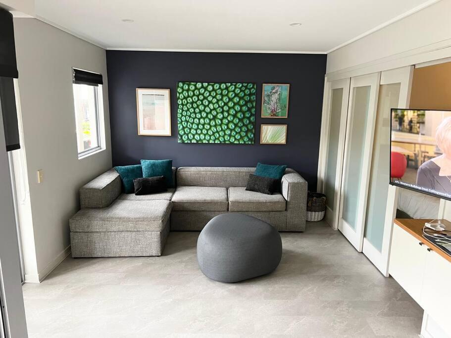 Lagoon Pool Access Salt Resort & Spa 1br (Peppers)