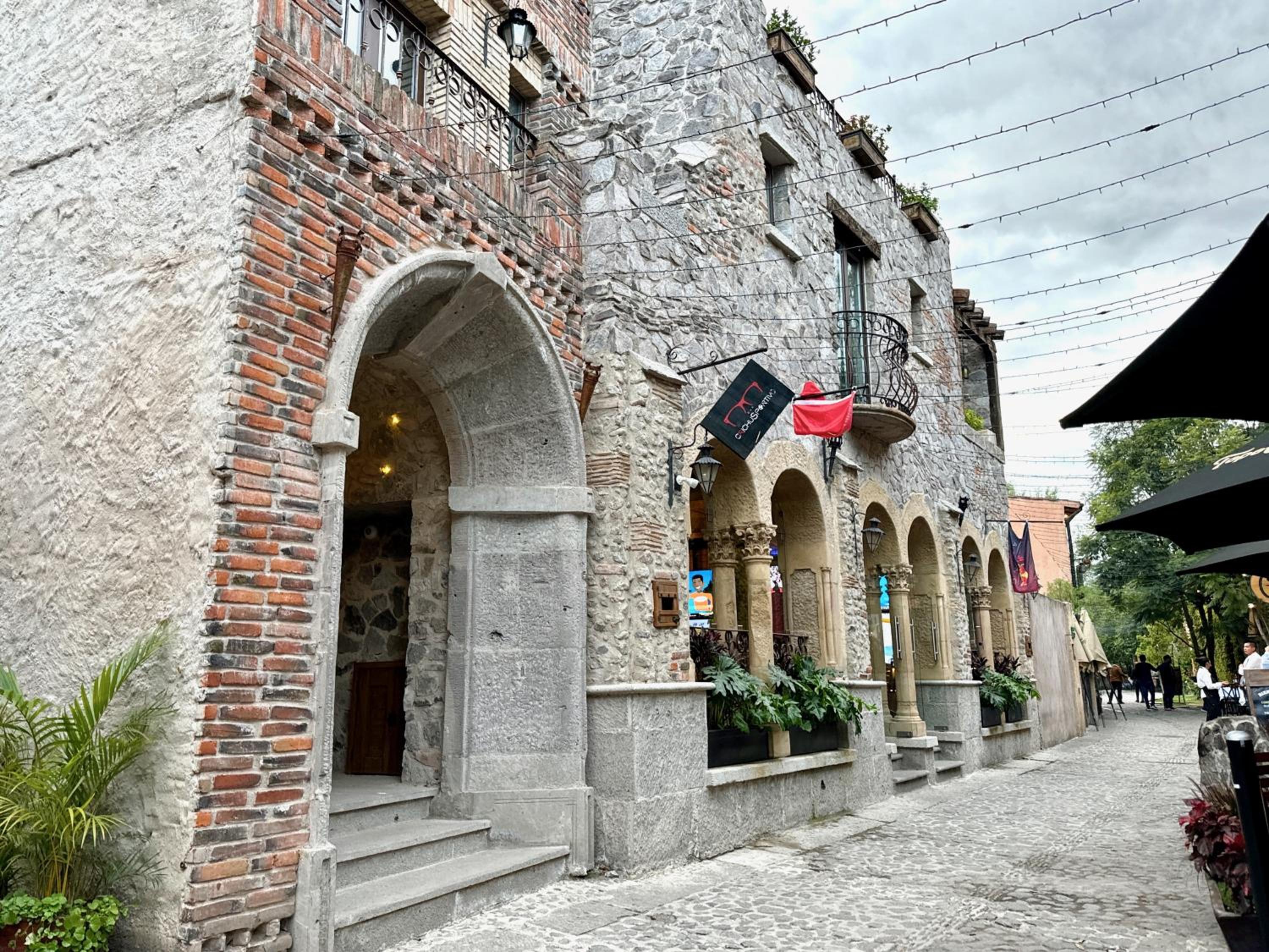 Photo 20
