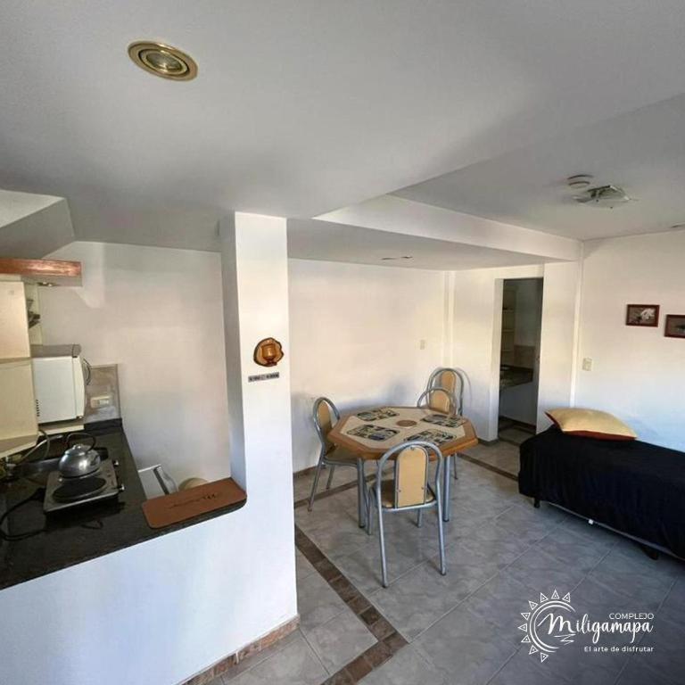 complejo miligamapa con piscina climatizada
