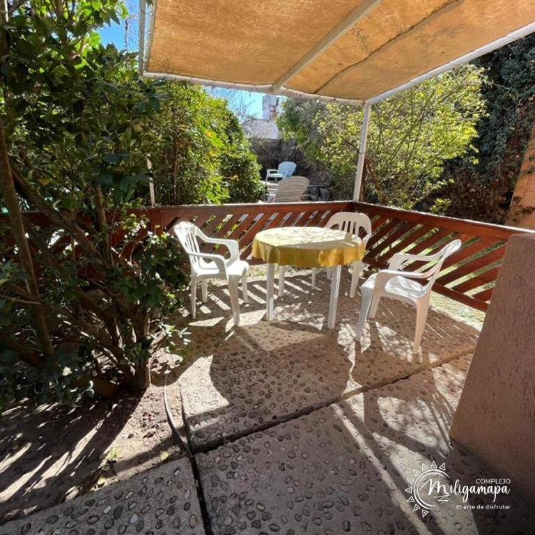 complejo miligamapa con piscina climatizada