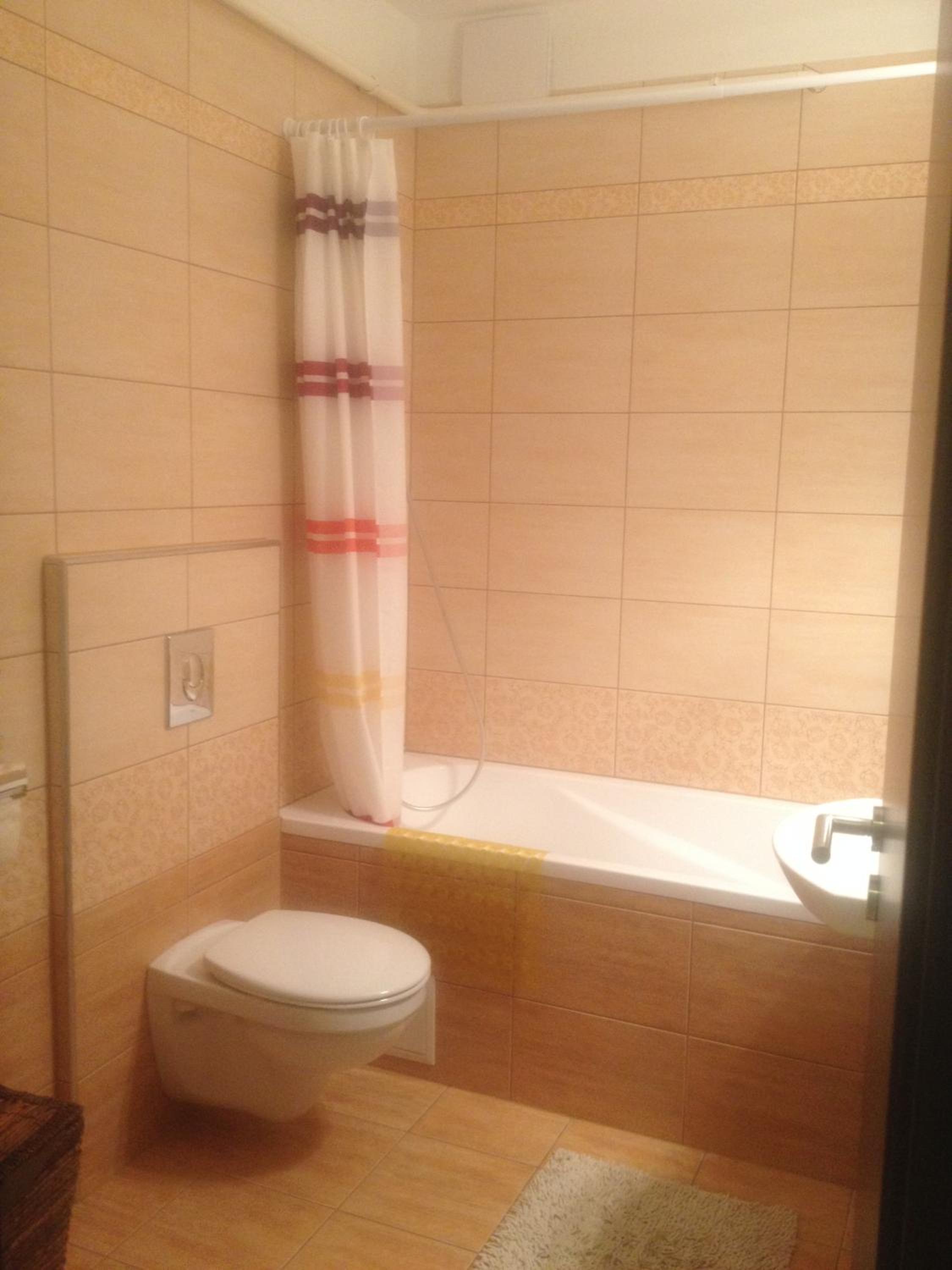 Photo 37