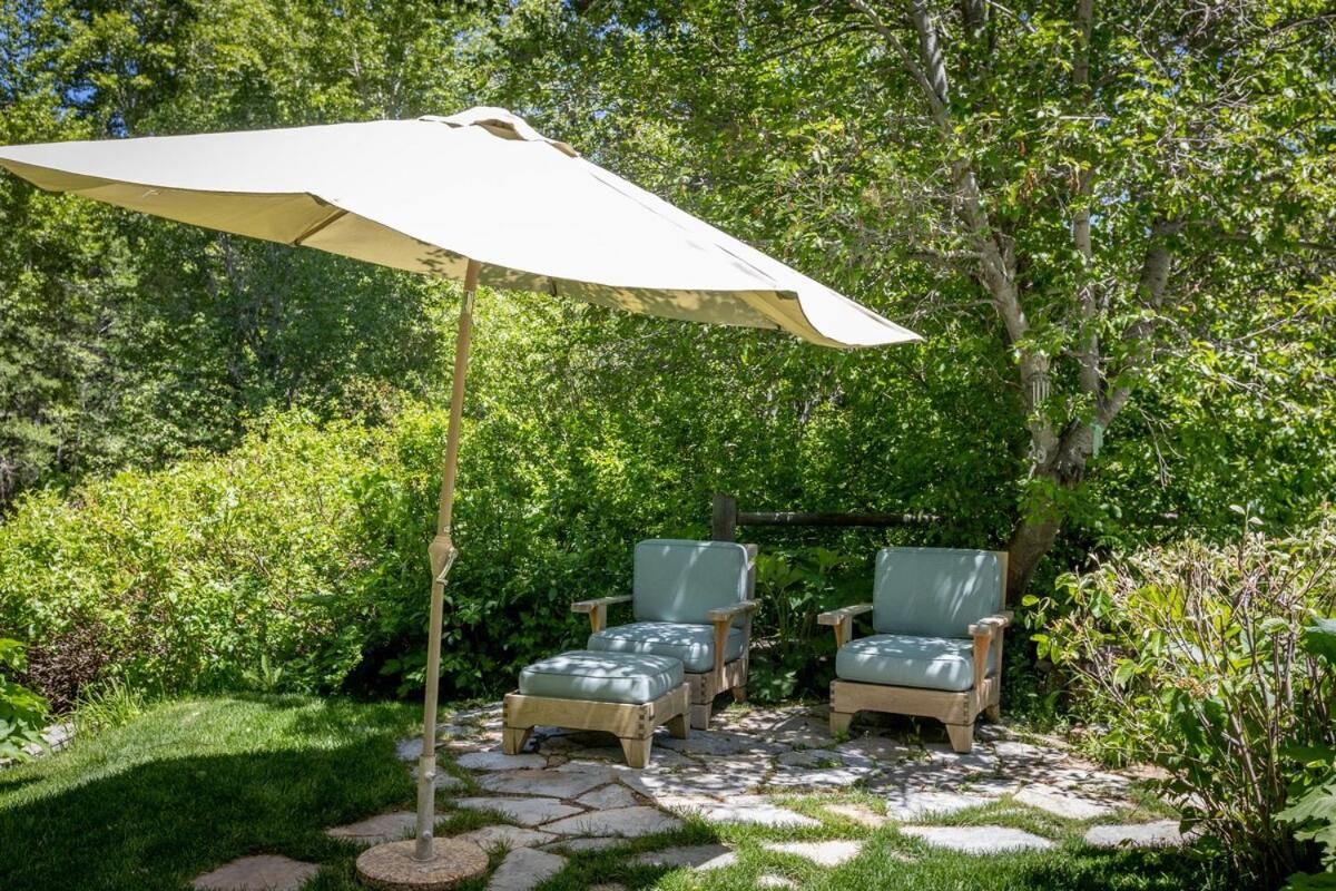 Riverfront Cabin Sun Valley Area view 4