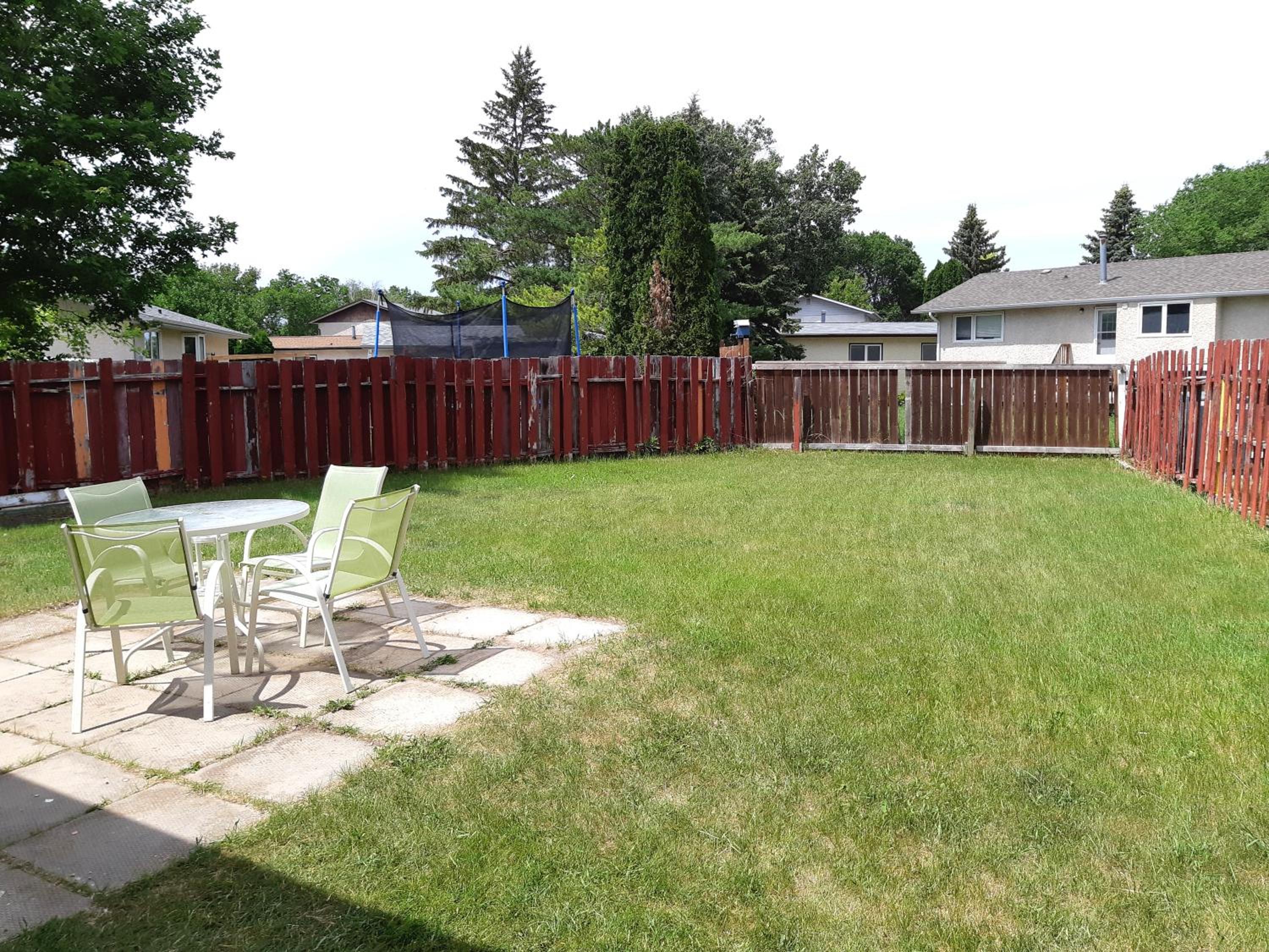 Home away from home - 6 bedroom fantastic bungalow