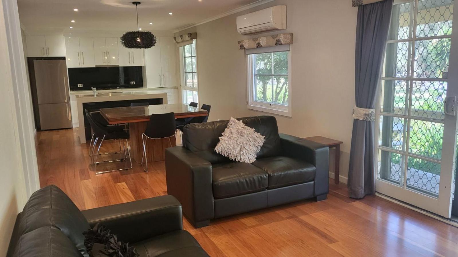 Winbi River Resort Holiday Rentals