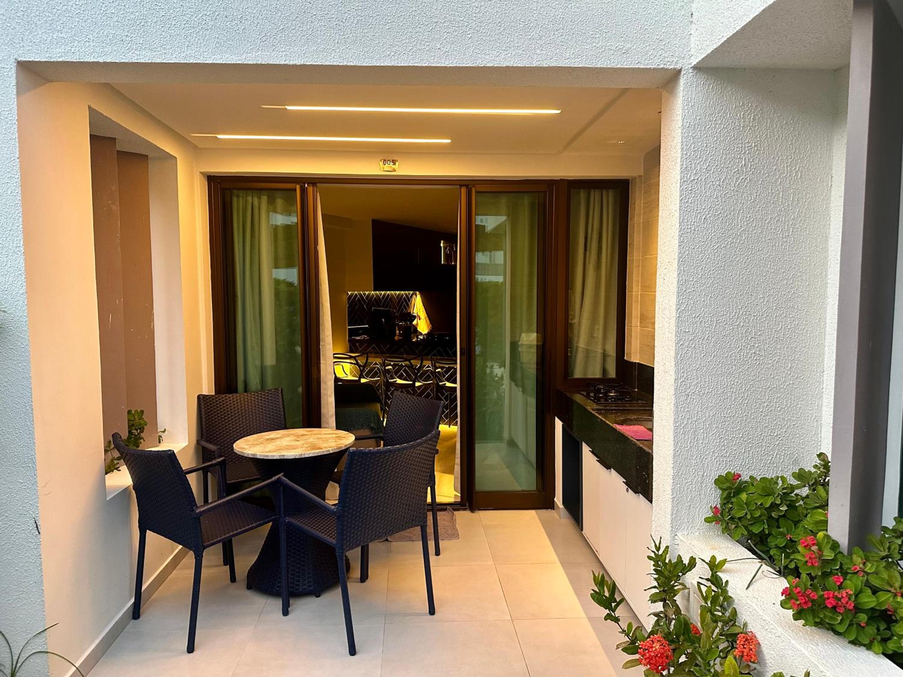 Flat Luxo - Pé na Areia - Maui Beach Residence