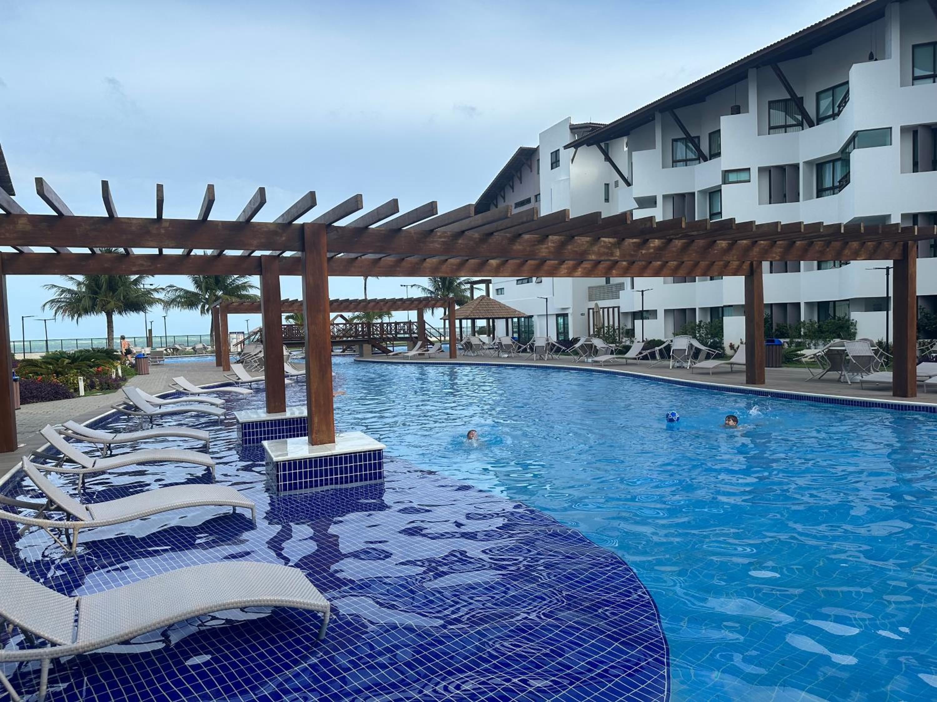 Flat Luxo - Pé na Areia - Maui Beach Residence
