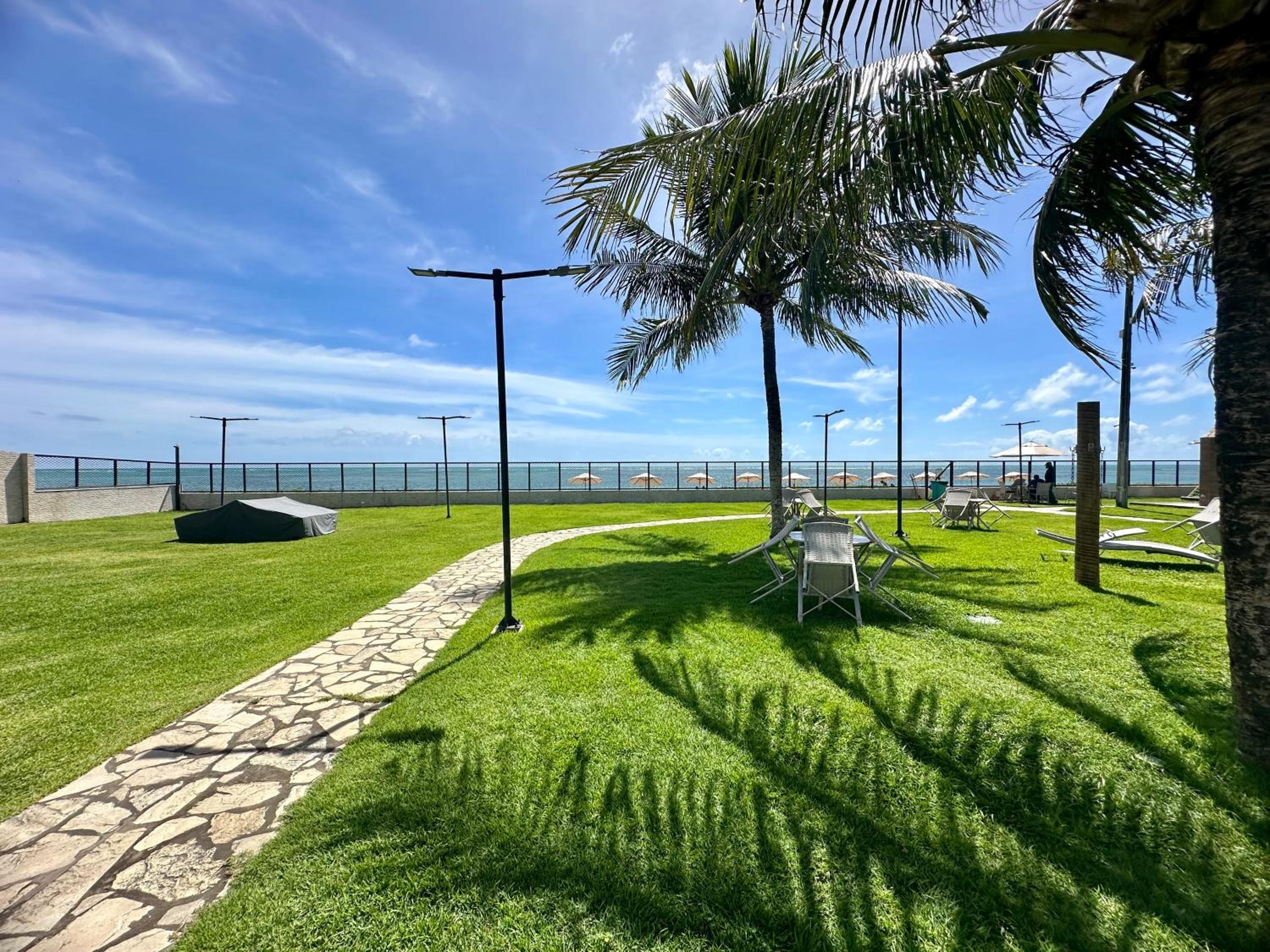 Flat Luxo - Pé na Areia - Maui Beach Residence