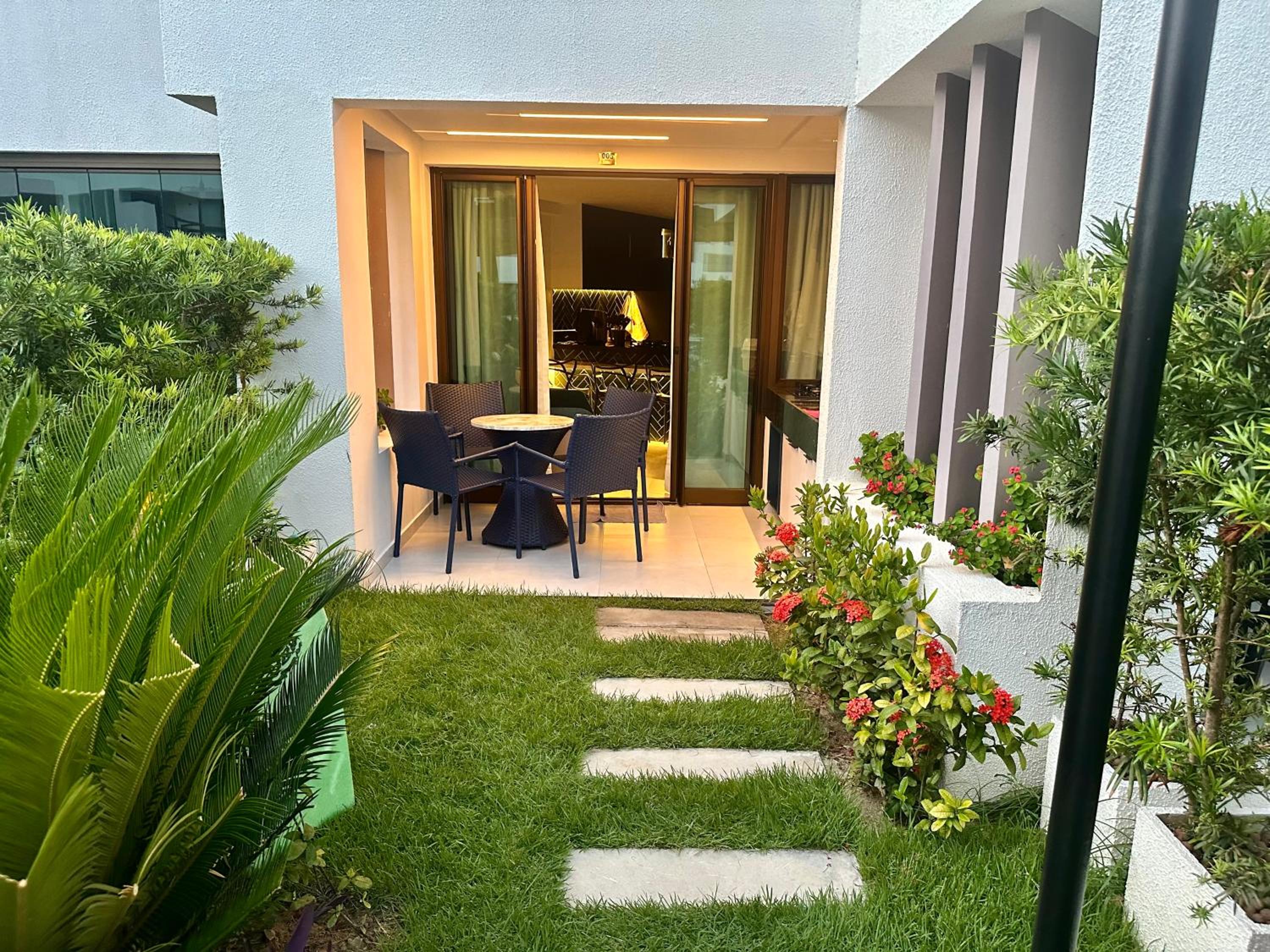 Flat Luxo - Pé na Areia - Maui Beach Residence