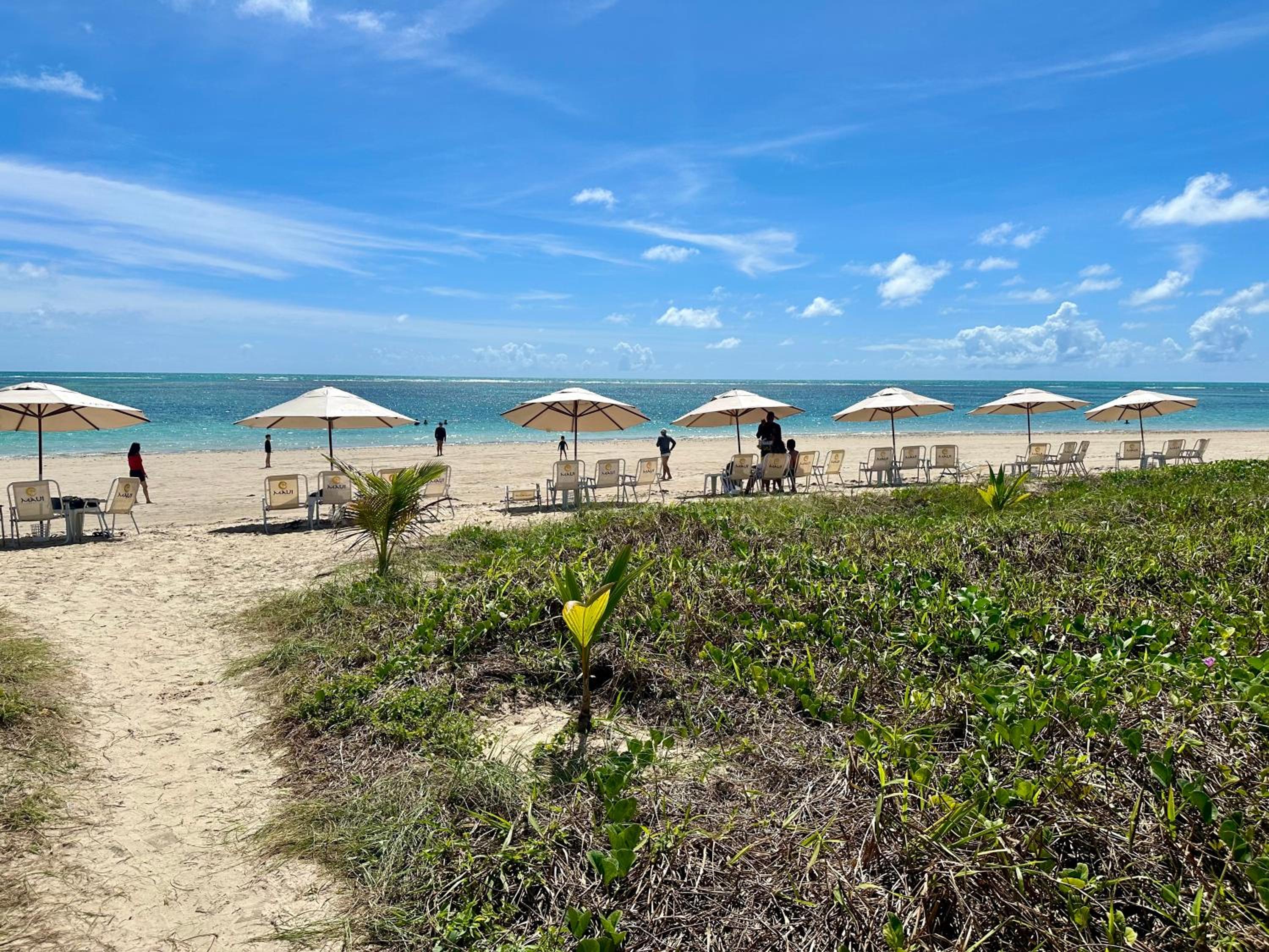 Flat Luxo - Pé na Areia - Maui Beach Residence