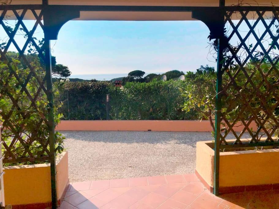 Villa vista mare 5 ospiti posto auto view 3