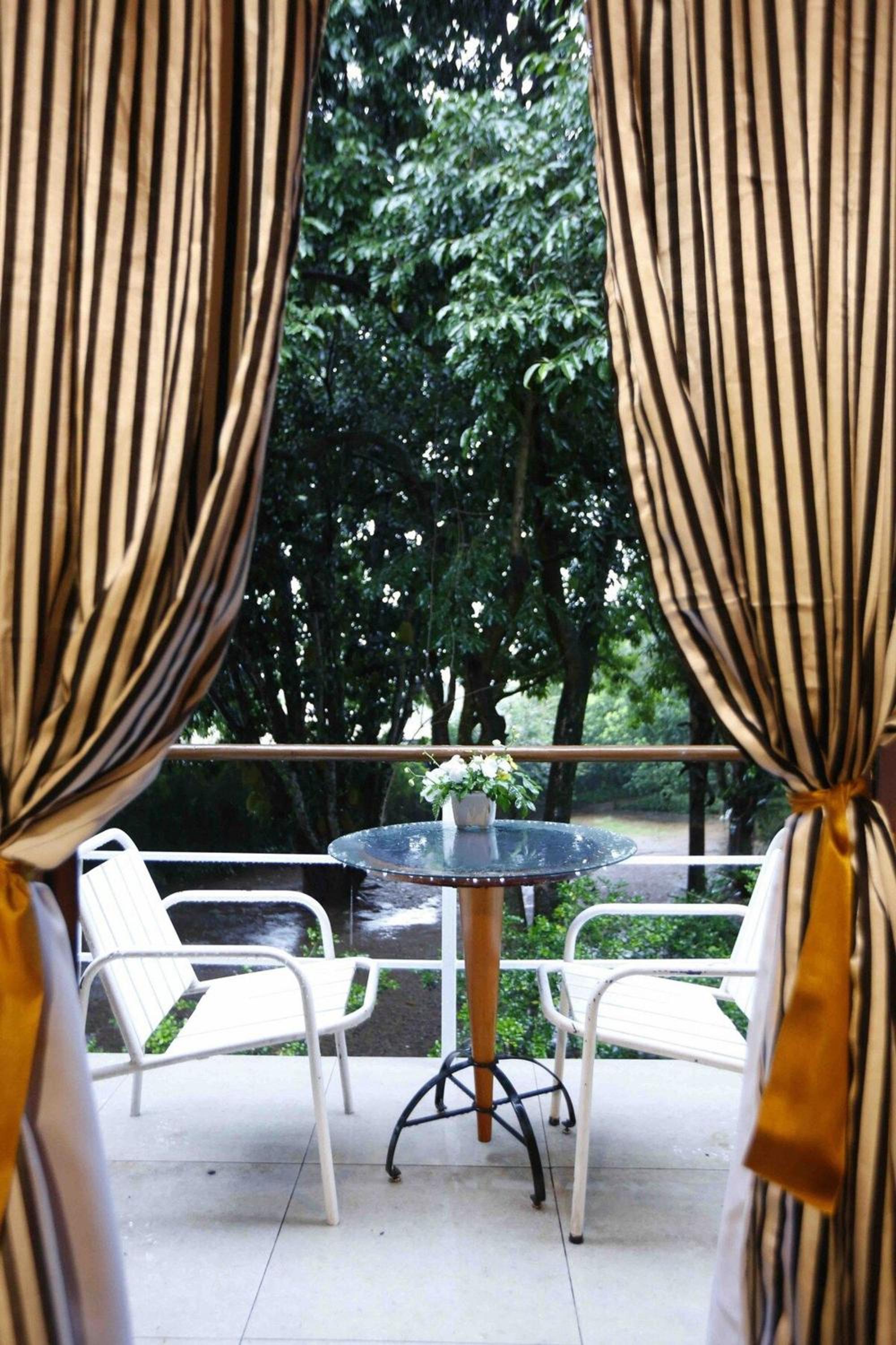Casas Park Way