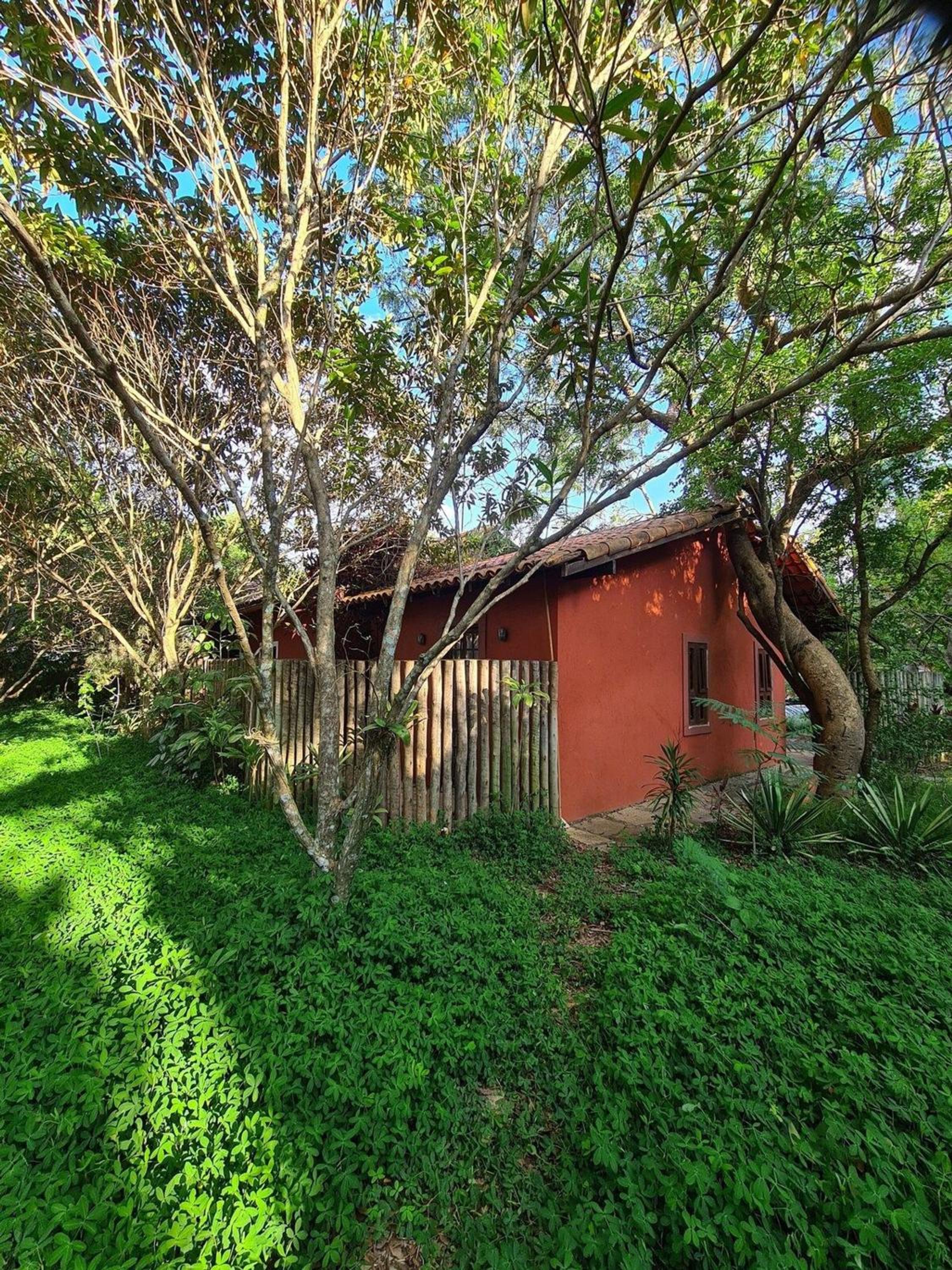 Casas Park Way