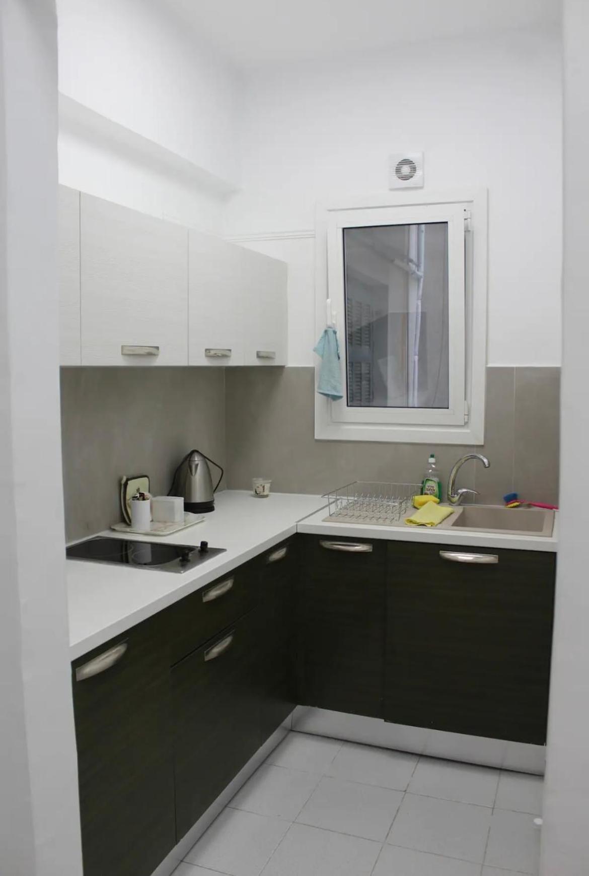 Cozy apartment in Athens center