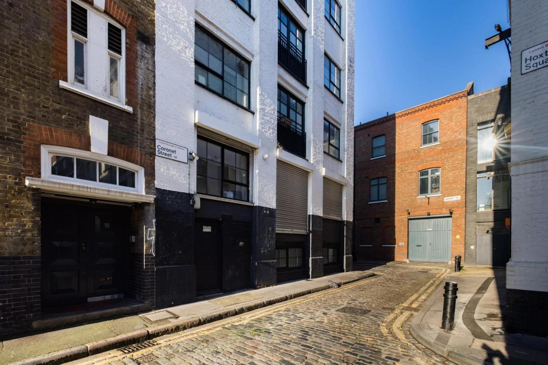 The Tonic 1 Bed with Patio in Shoreditch