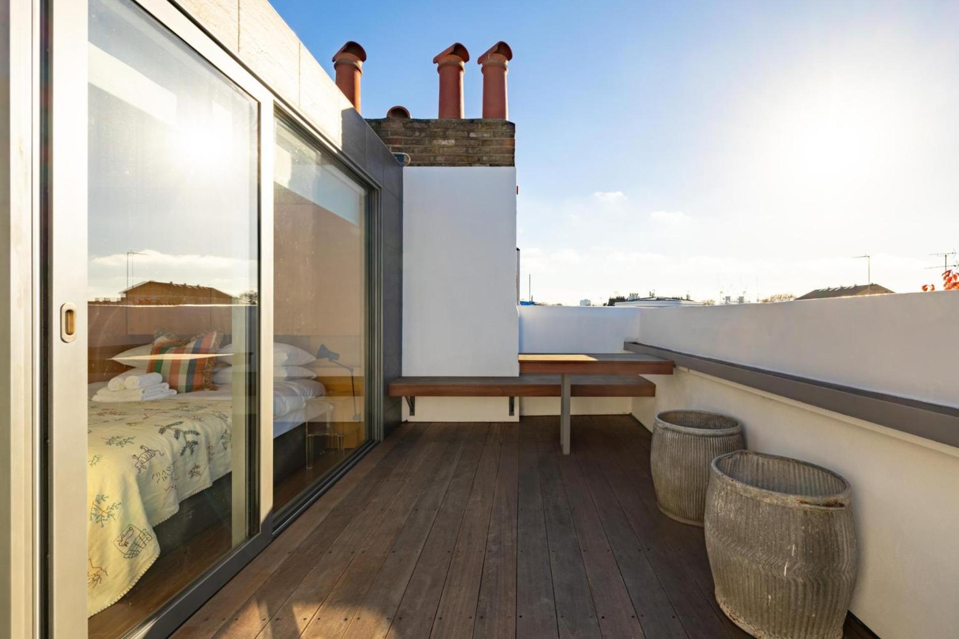 Bellevue Notting Hill 2 Bed by Holland Park
