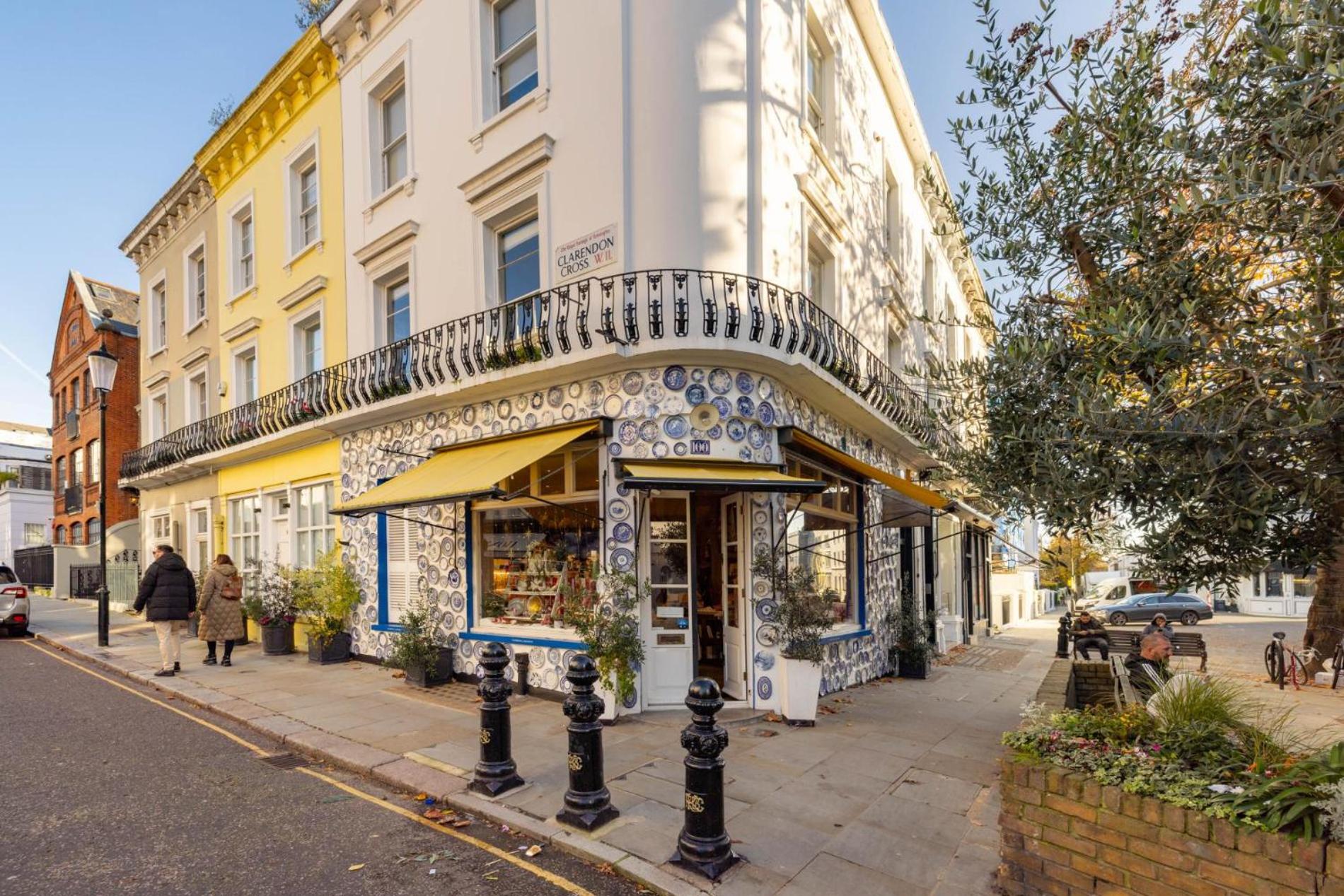 Bellevue Notting Hill 2 Bed by Holland Park