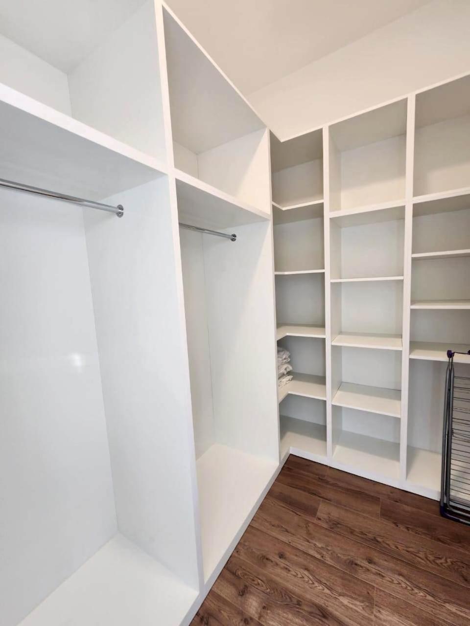 Awesome Brand New Apartment, In Center