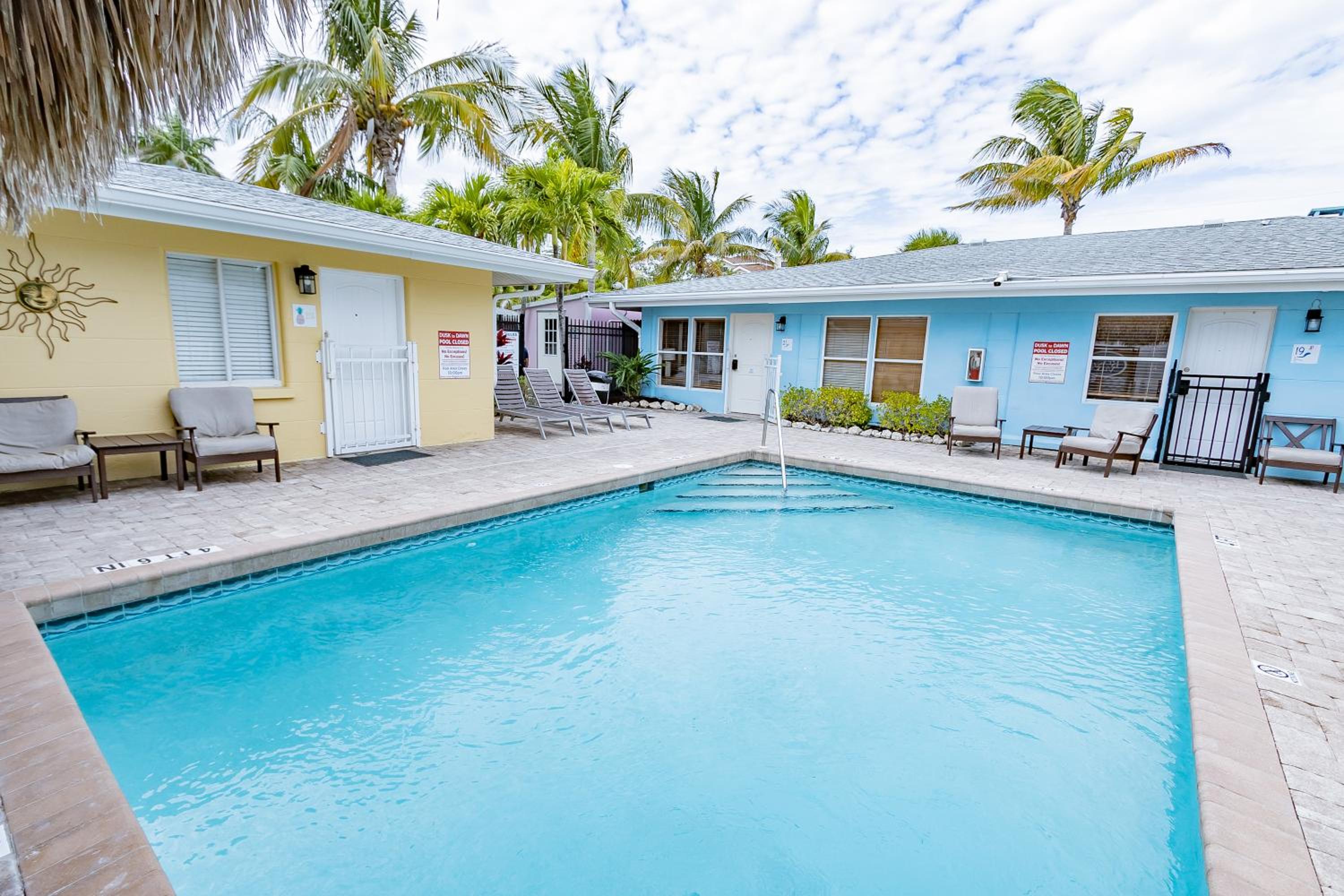Siesta Key Beachside Villas