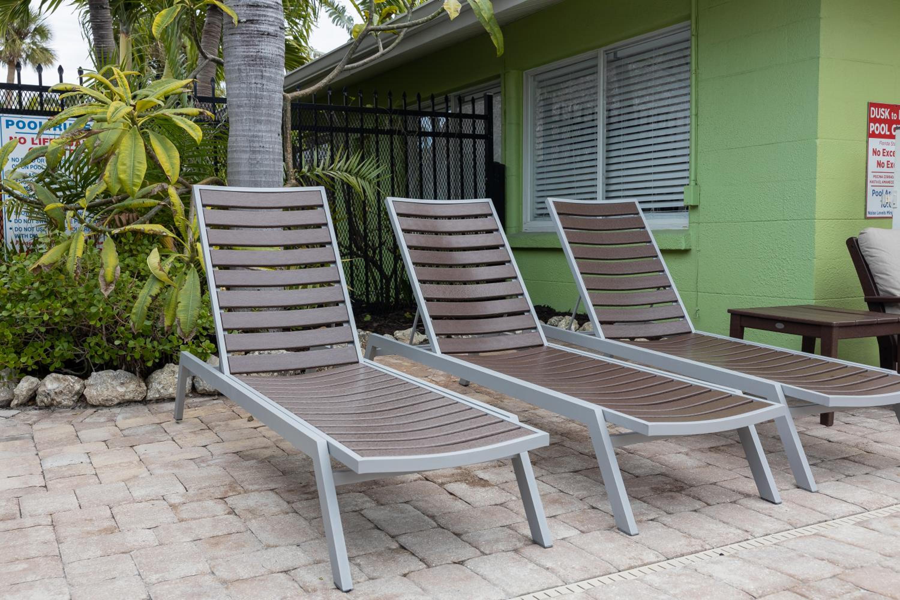 Siesta Key Beachside Villas