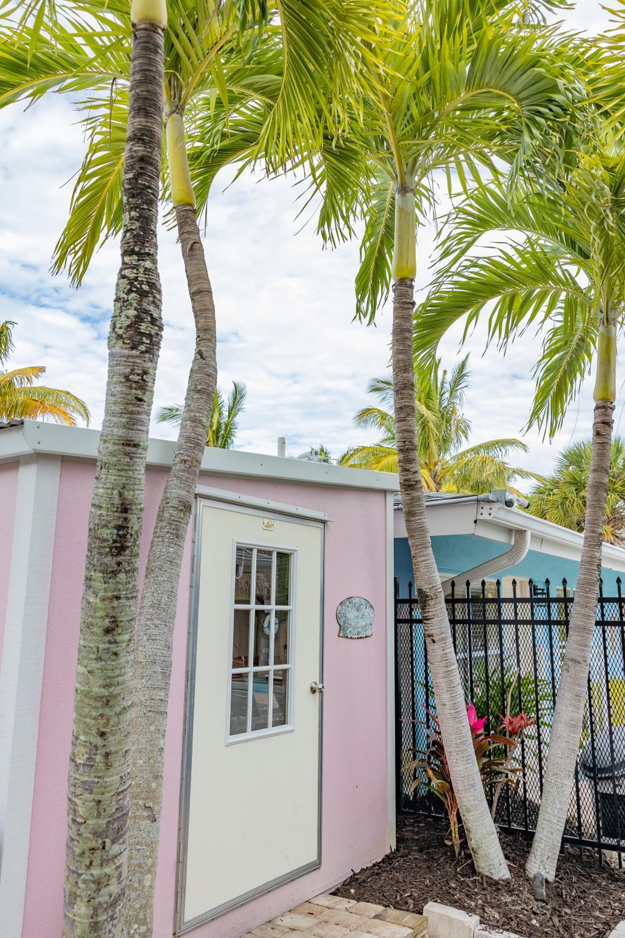 Siesta Key Beachside Villas