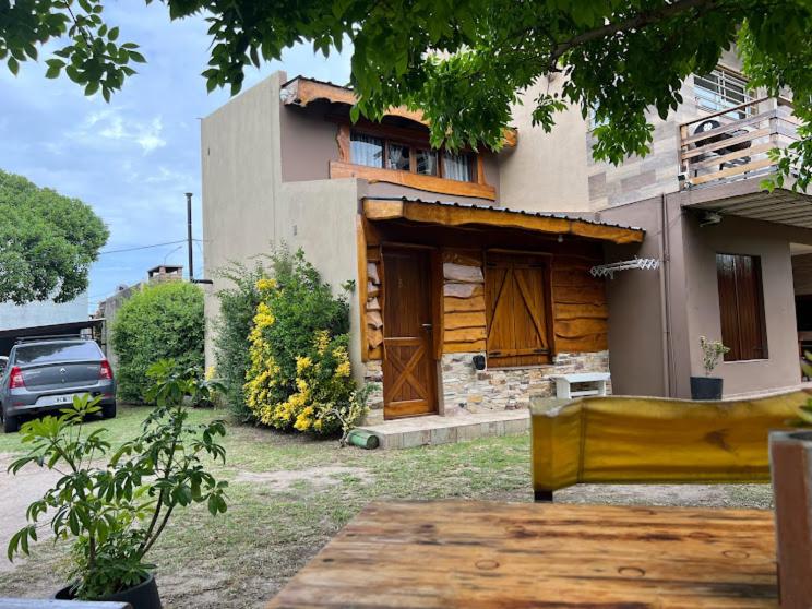 CABAÑAS MECHI